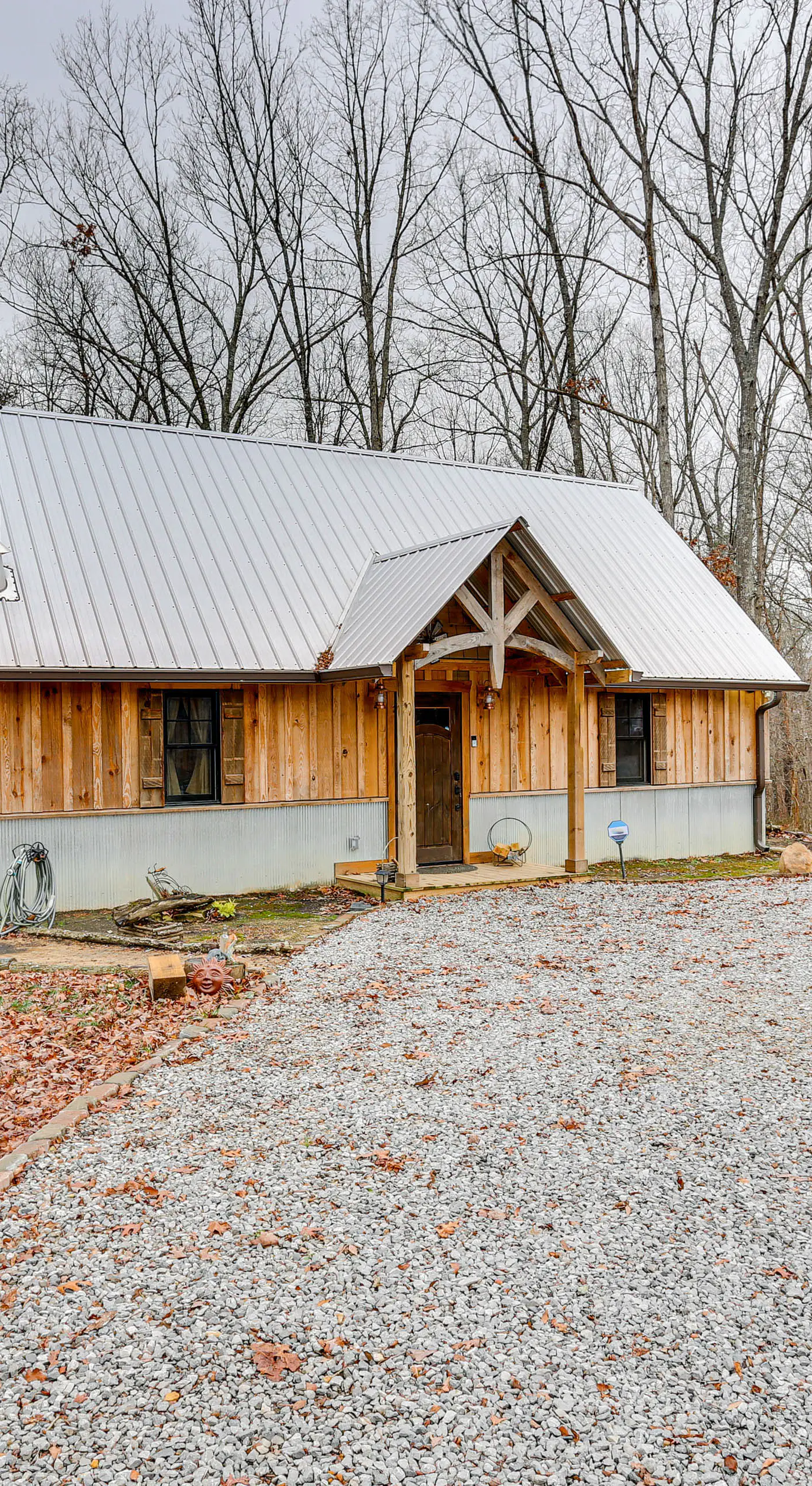 Peaceful Hiker's Hideaway w/ Deck on 1 Acre!