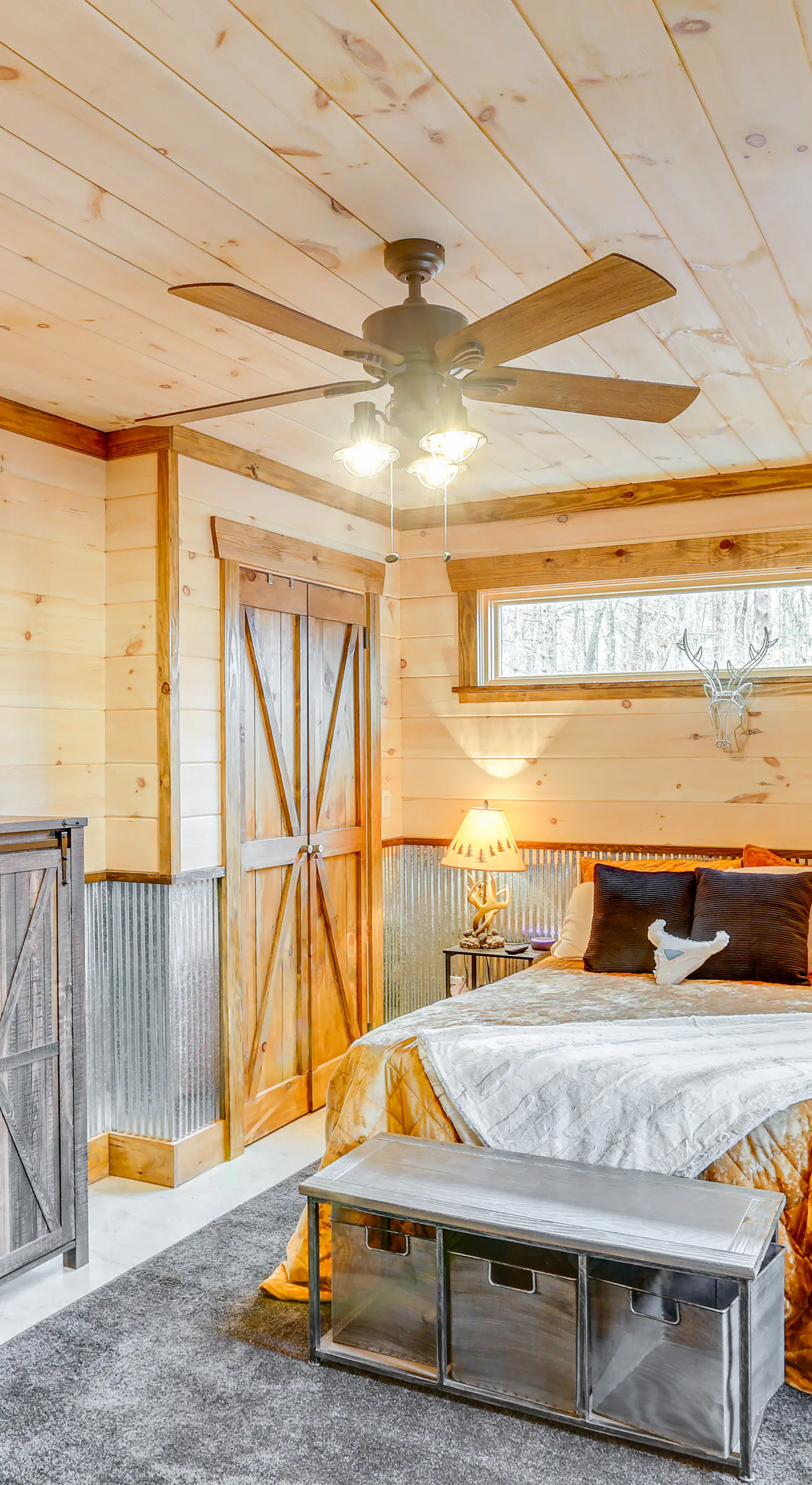 Peaceful Hiker's Hideaway w/ Deck on 1 Acre!
