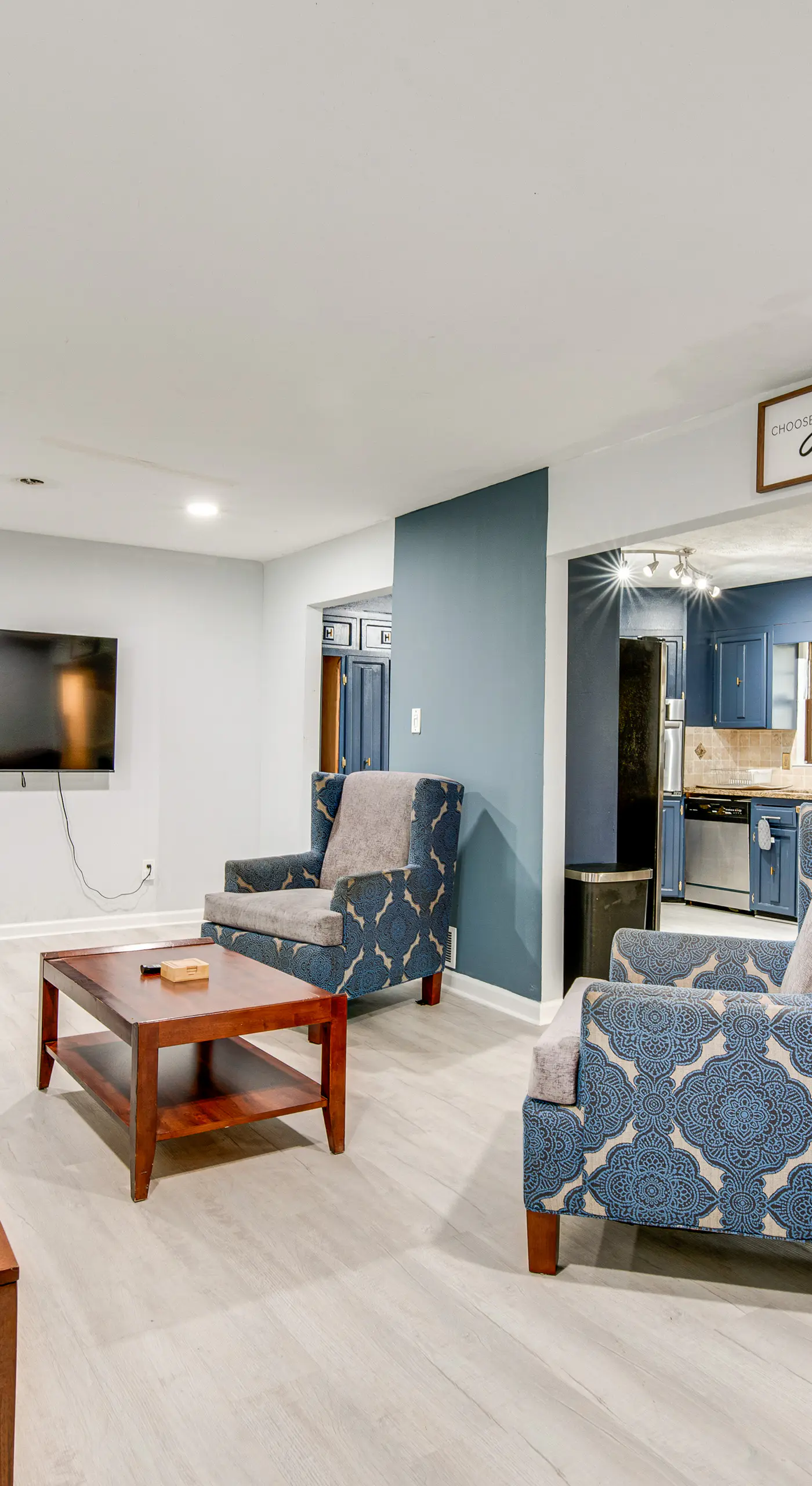 6 Mi to Airport: Riverdale Home w/ Private Pool!