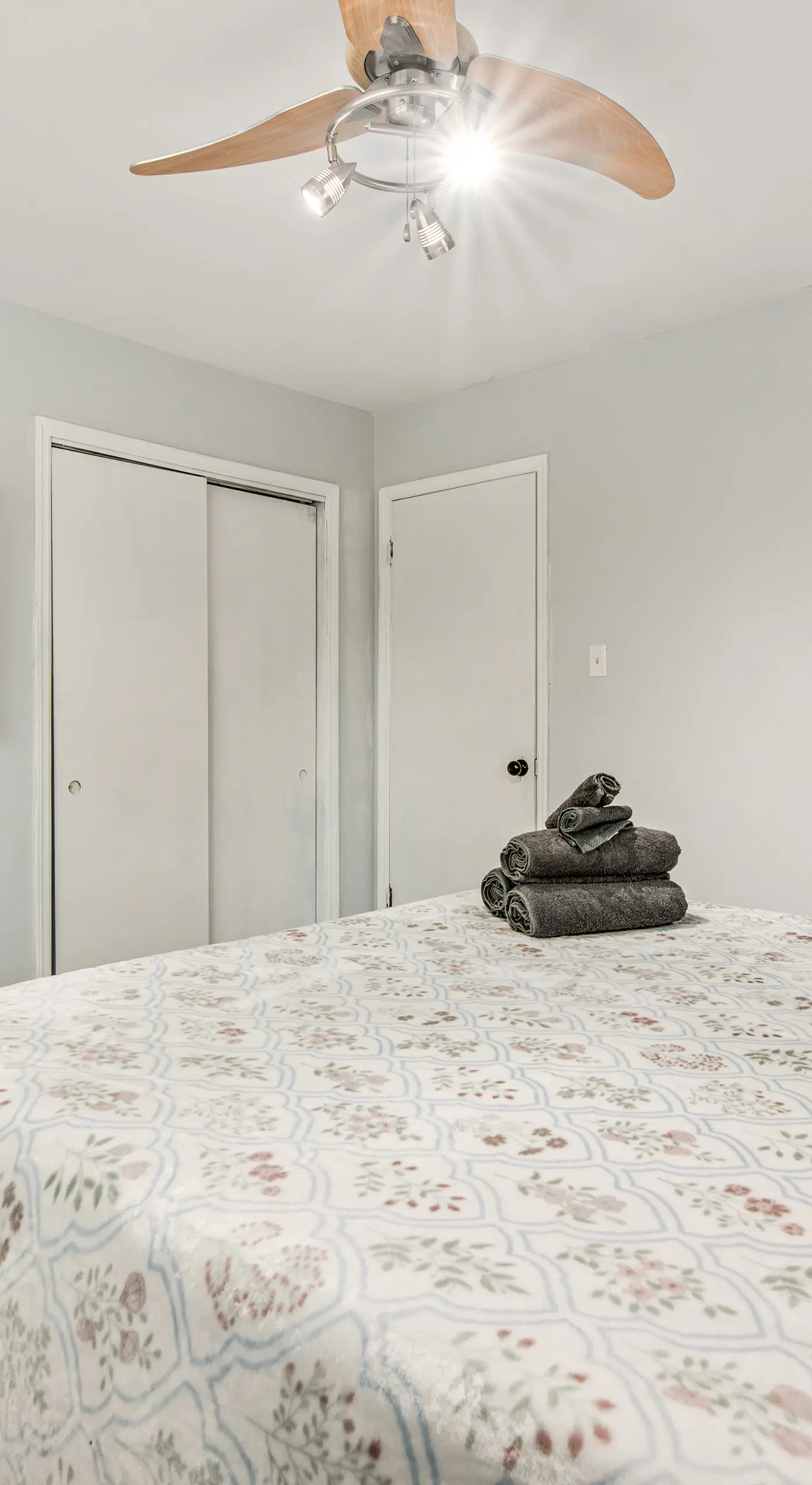 6 Mi to Airport: Riverdale Home w/ Private Pool!