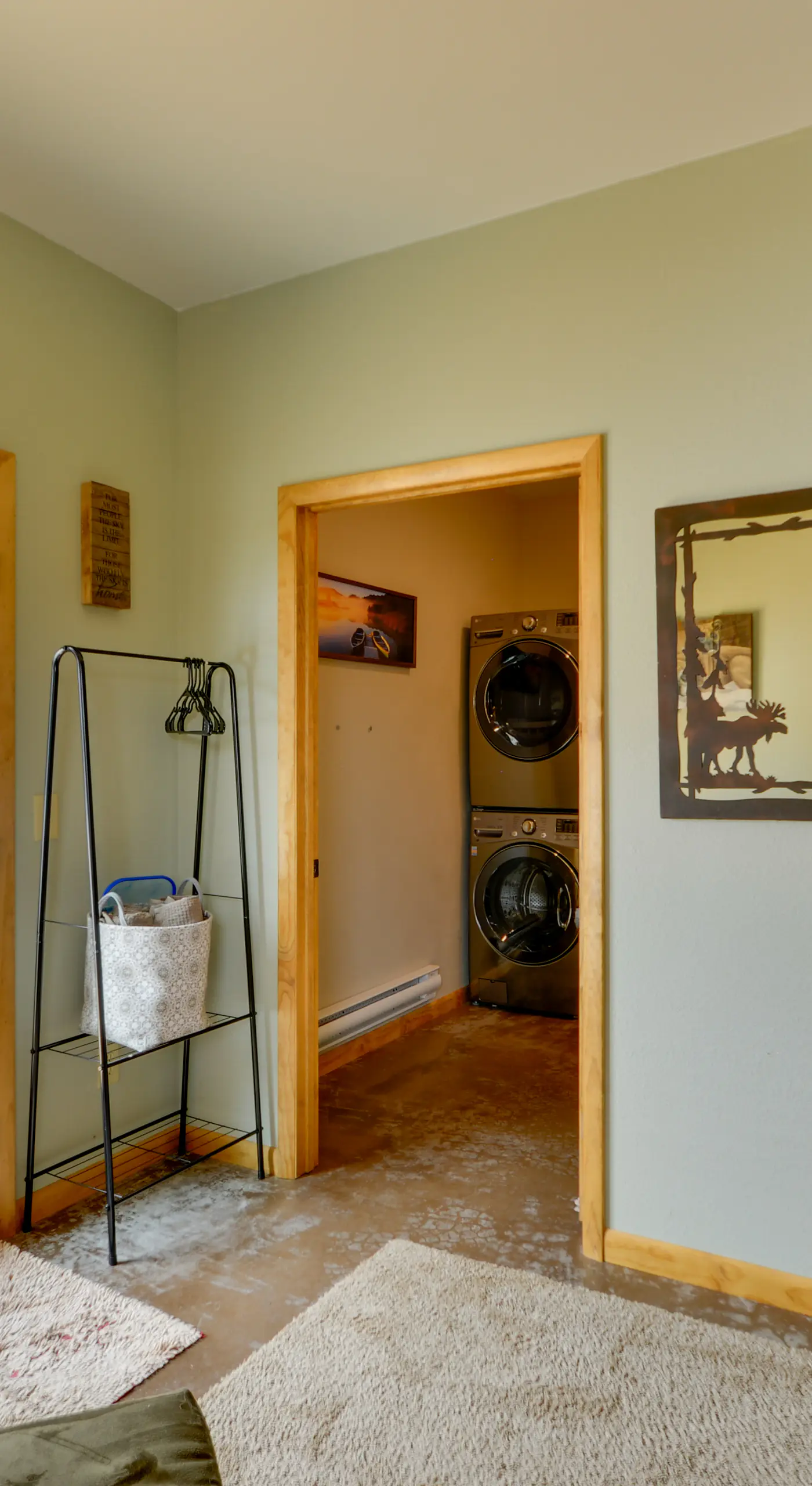 Red Lodge Retreat w/ Hot Tub: 3 Blocks to Downtown