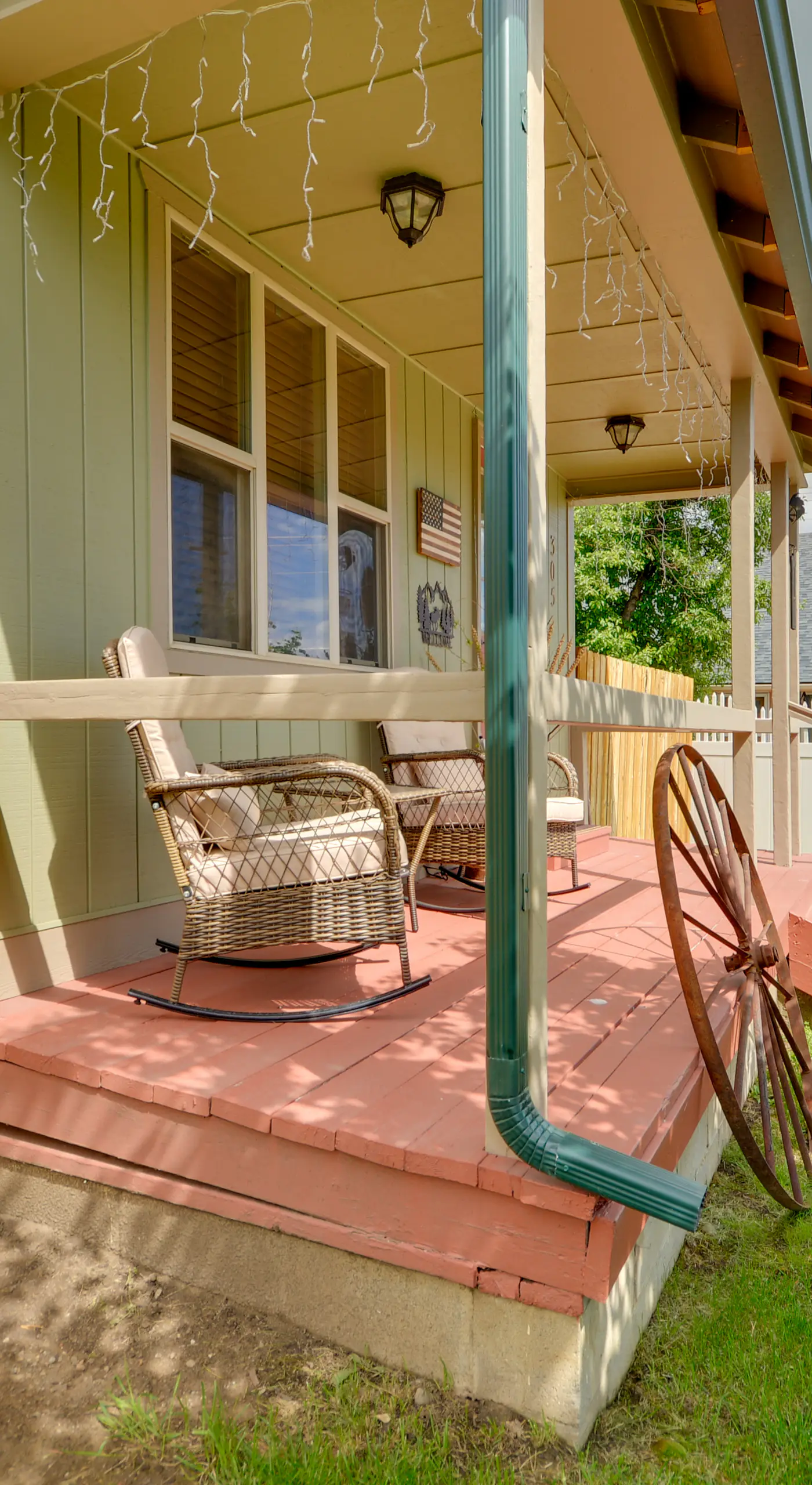 Red Lodge Retreat w/ Hot Tub: 3 Blocks to Downtown