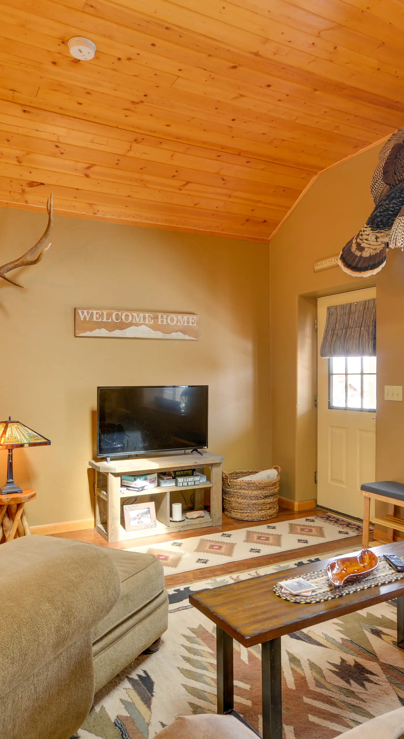 Red Lodge Retreat w/ Hot Tub: 3 Blocks to Downtown