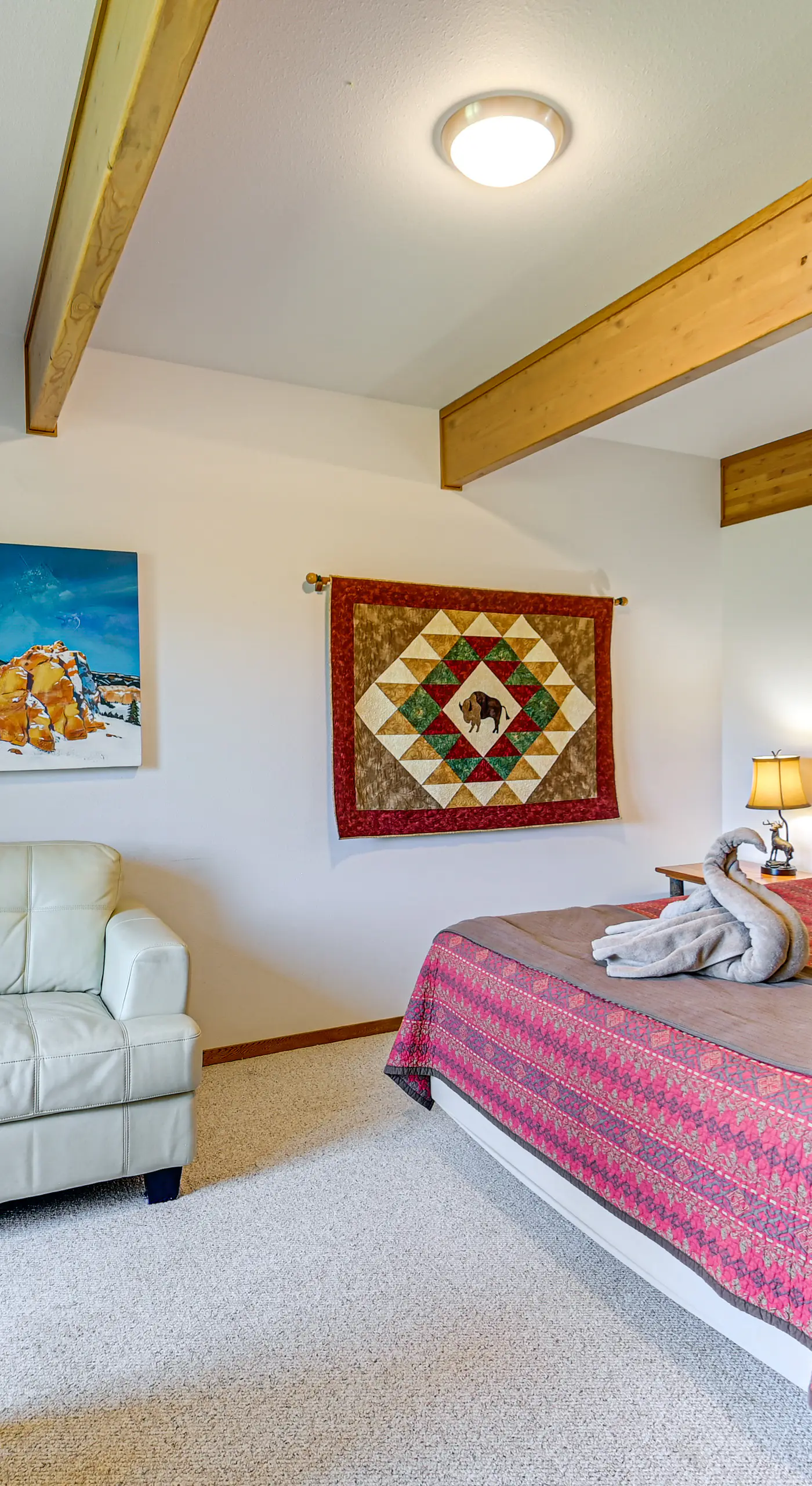 1 Mi to Dtwn Red Lodge: Mtn-View Cabin Getaway