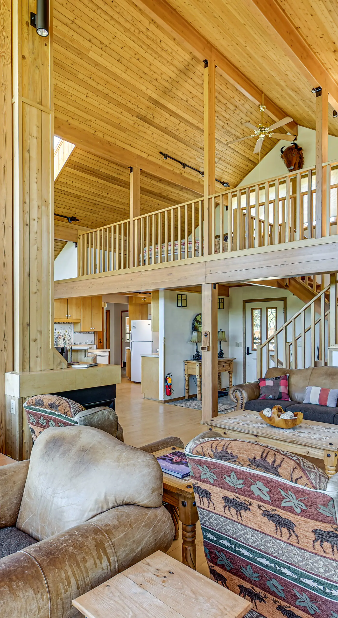 1 Mi to Dtwn Red Lodge: Mtn-View Cabin Getaway