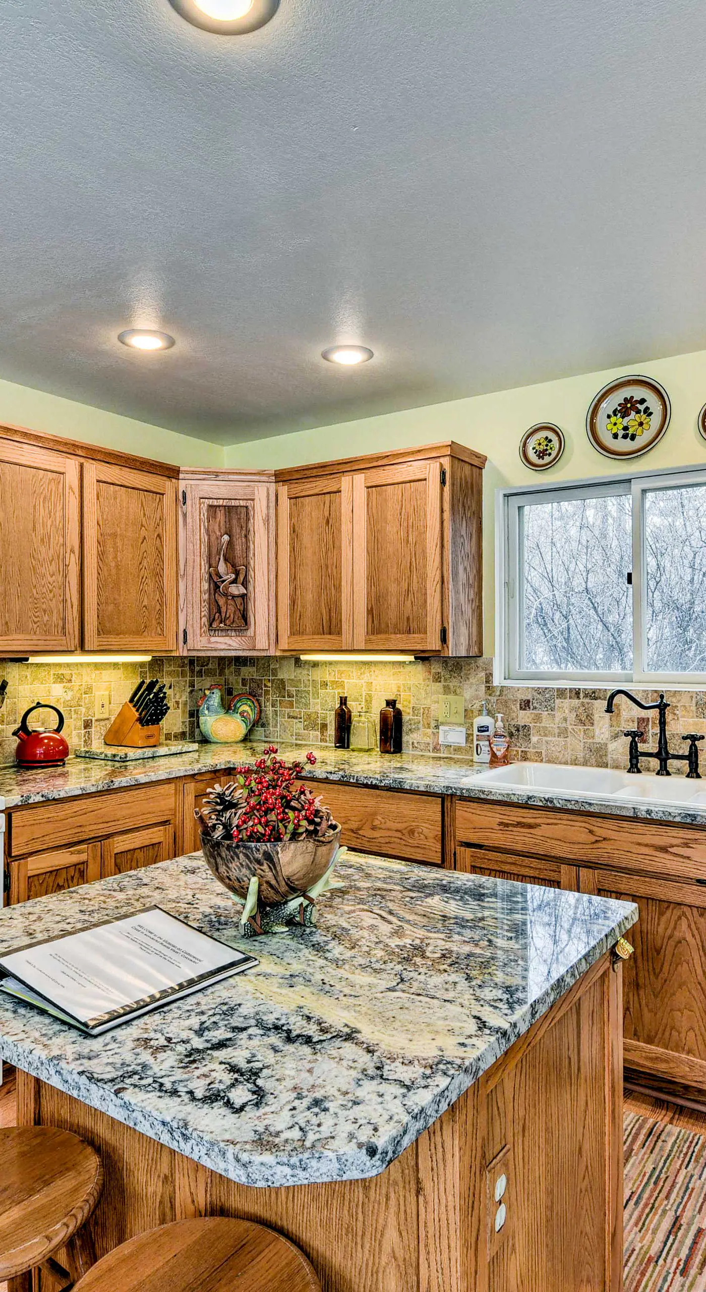Charming Buena Vista Creekside Home: Walk to Main!