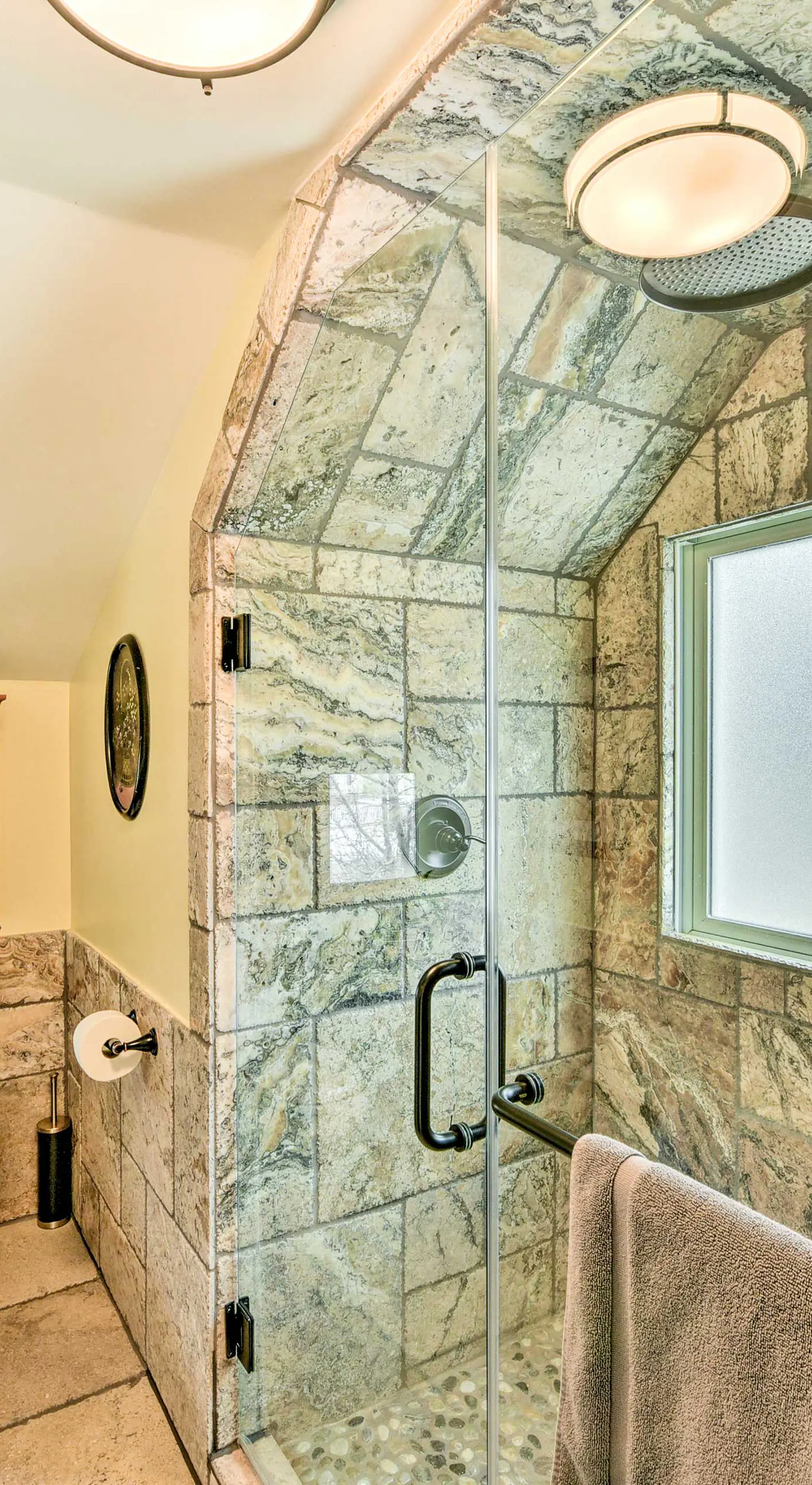 Charming Buena Vista Creekside Home: Walk to Main!