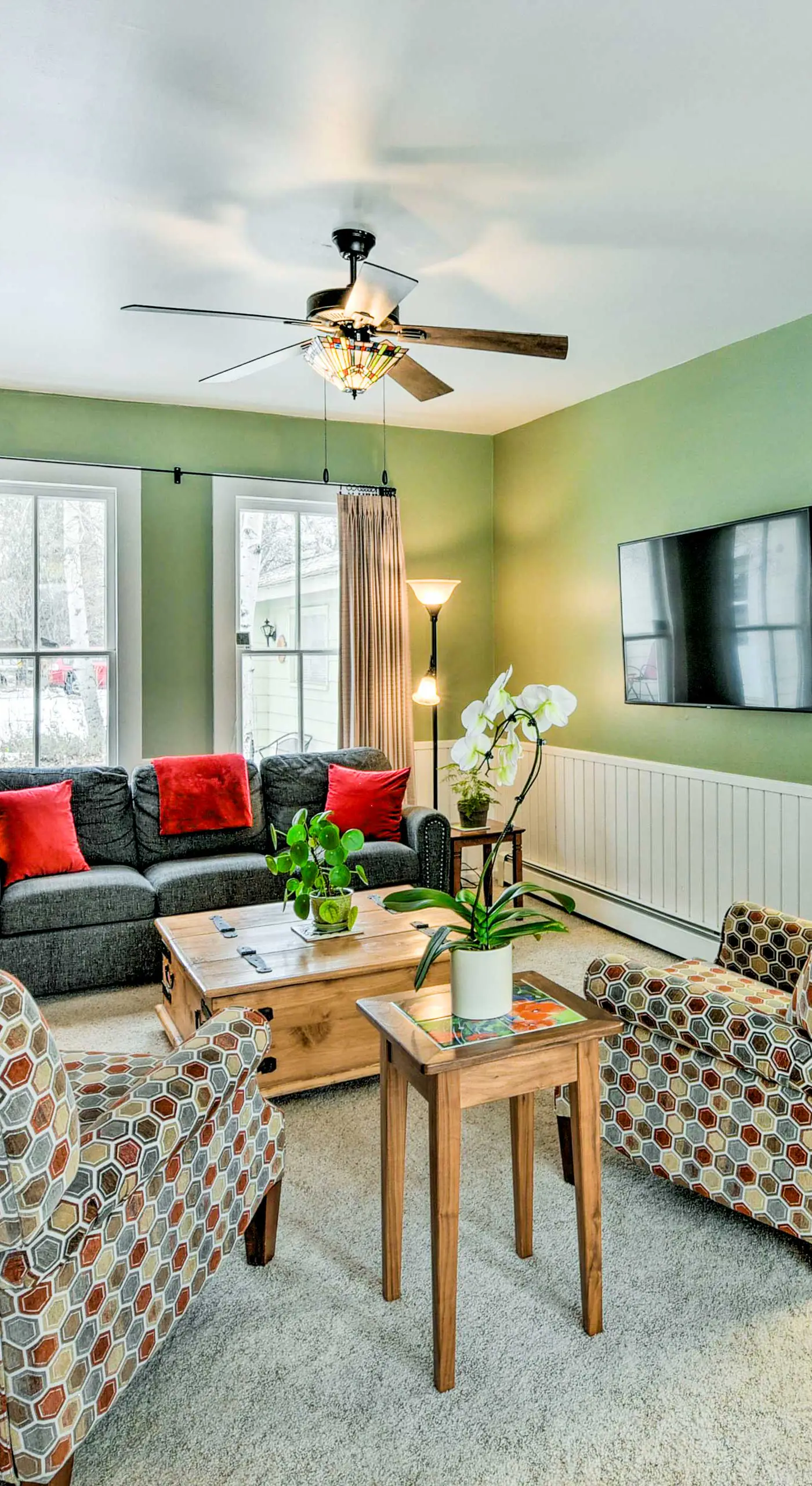 Charming Buena Vista Creekside Home: Walk to Main!