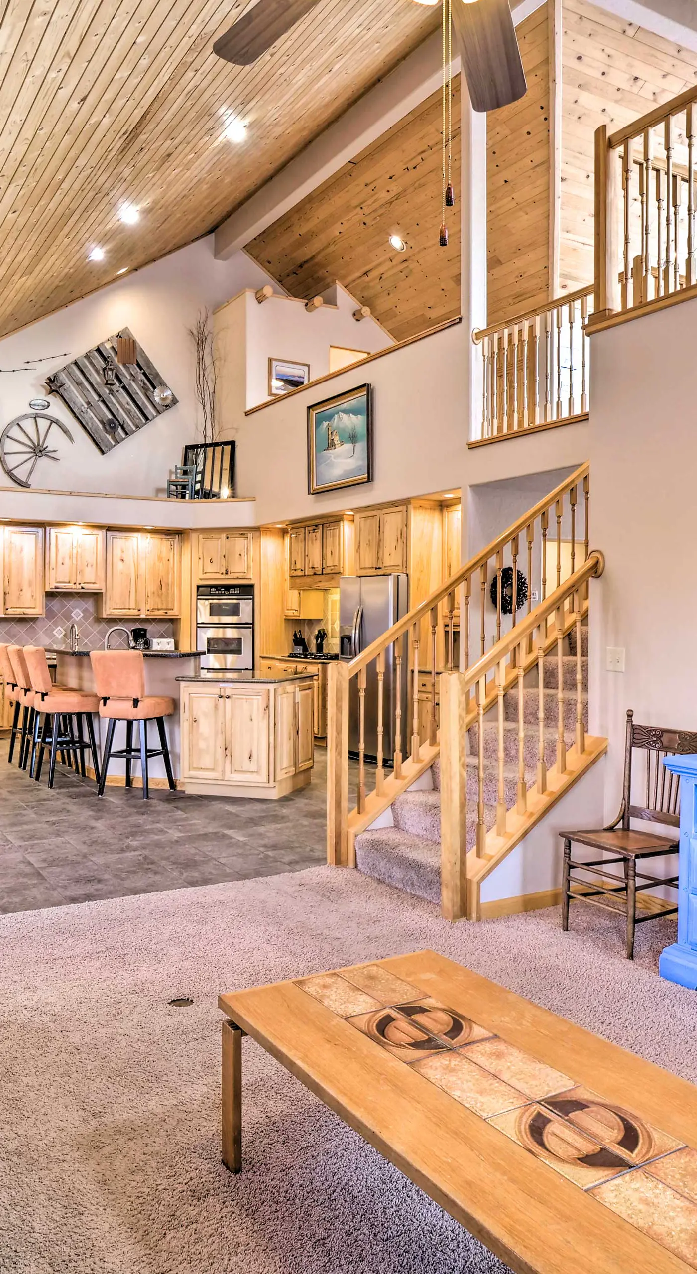 Charming, Spacious & Pet-Friendly Buena Vista Home