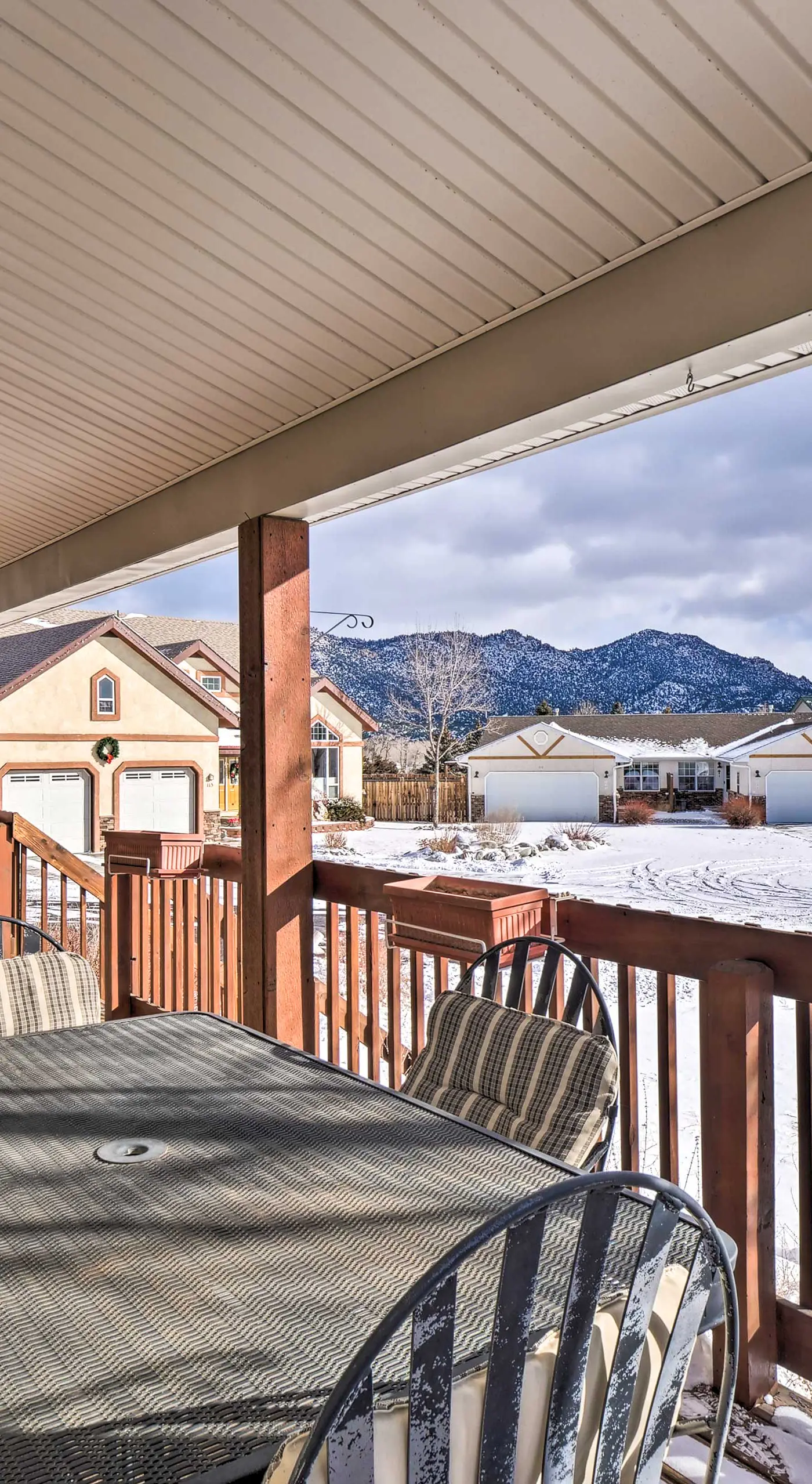 Charming, Spacious & Pet-Friendly Buena Vista Home