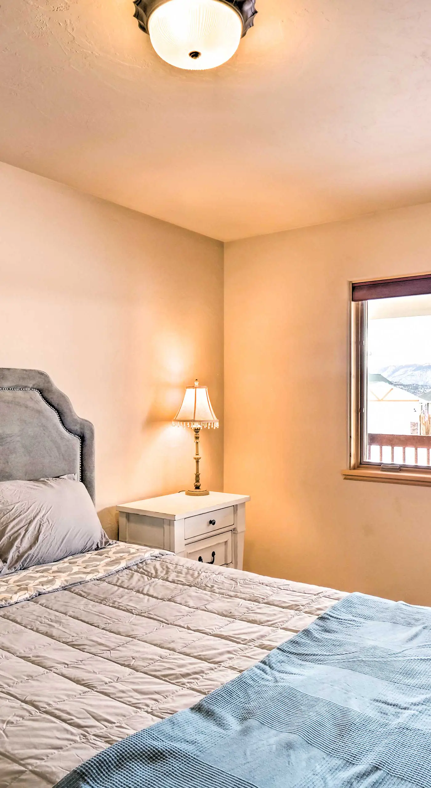 Charming, Spacious & Pet-Friendly Buena Vista Home