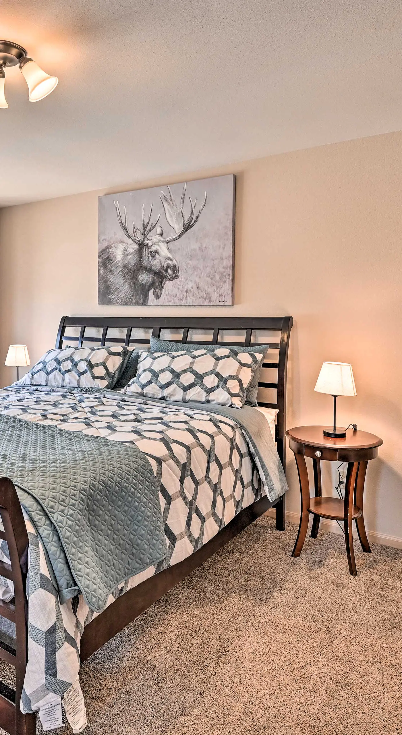 Charming Buena Vista Home w/ Hot Tub + Deck!