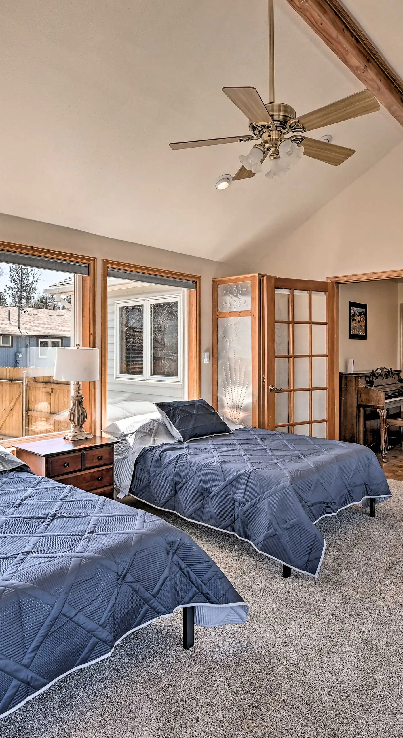 Charming Buena Vista Home w/ Hot Tub + Deck!