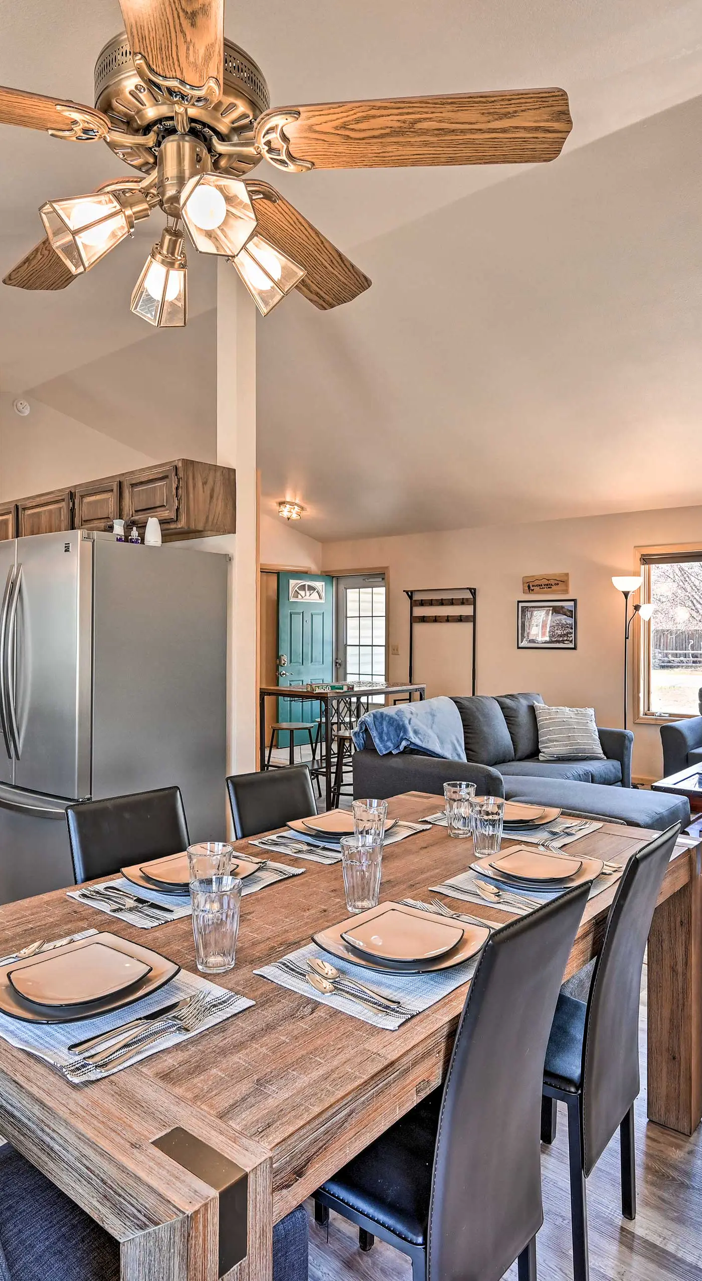 Charming Buena Vista Home w/ Hot Tub + Deck!