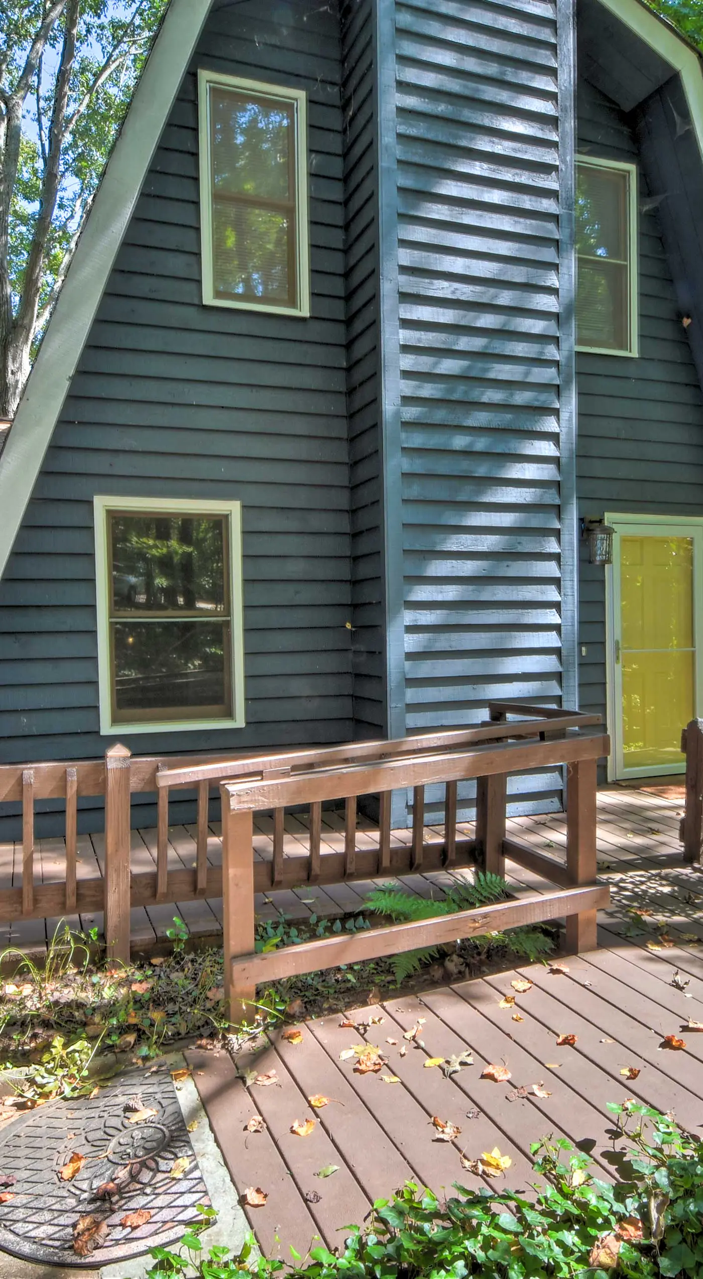 Lake Hartwell Home w/ Dock < 10 Miles to Clemson!