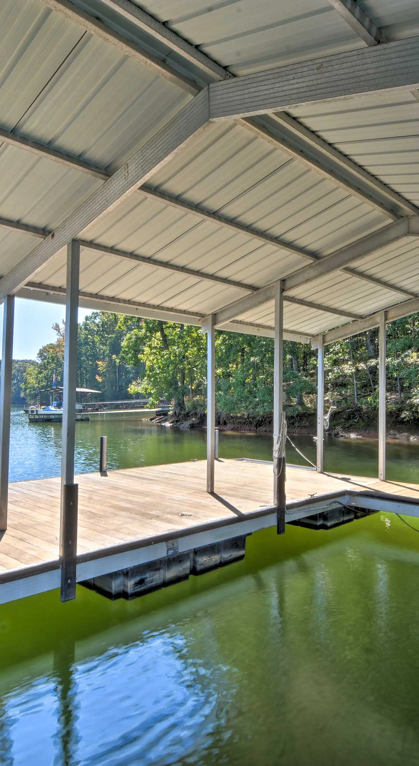 Lake Hartwell Home w/ Dock < 10 Miles to Clemson!