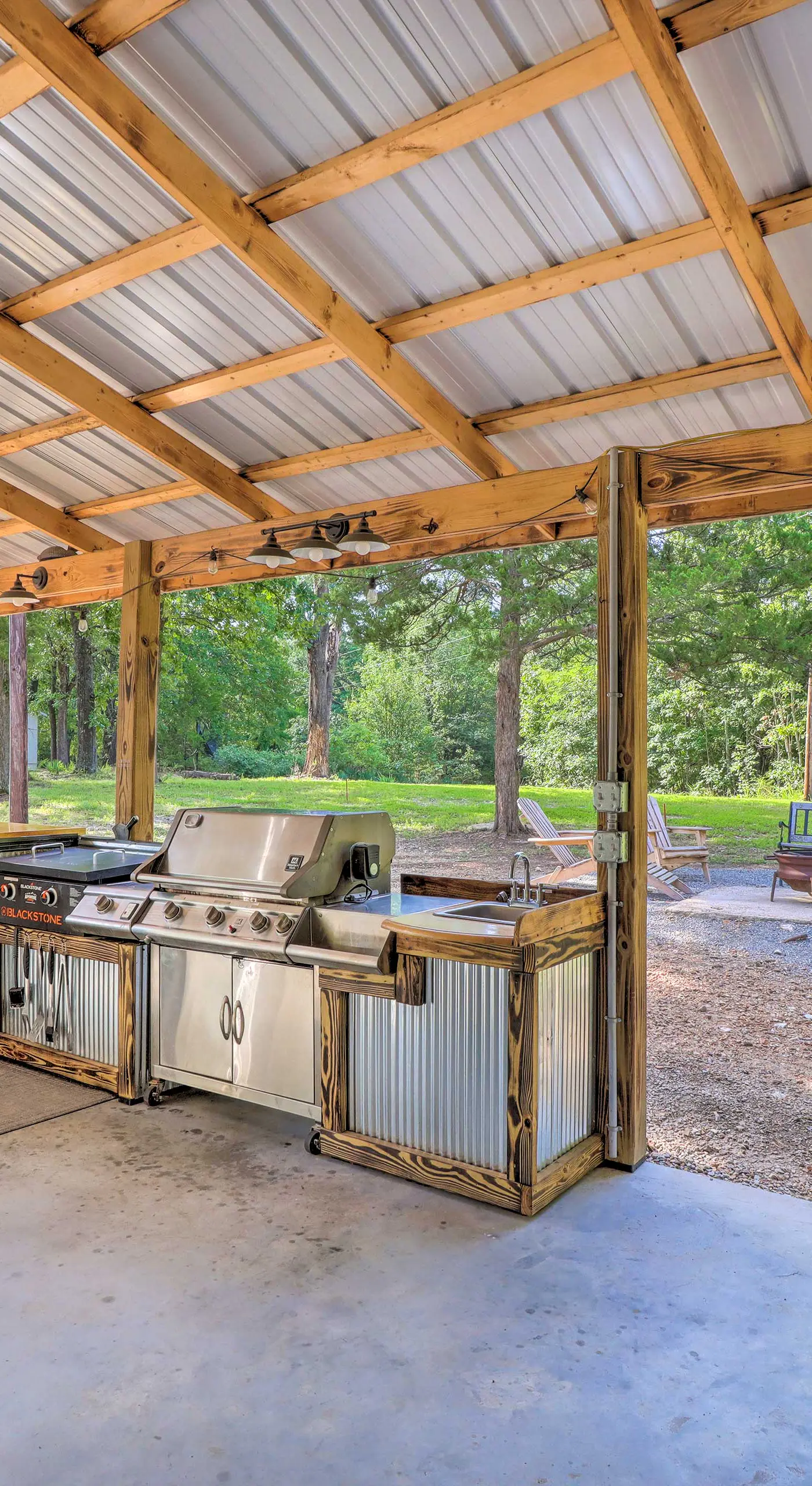 Cozy Cabin w/ Backyard Oasis: 11 Mi to Marina