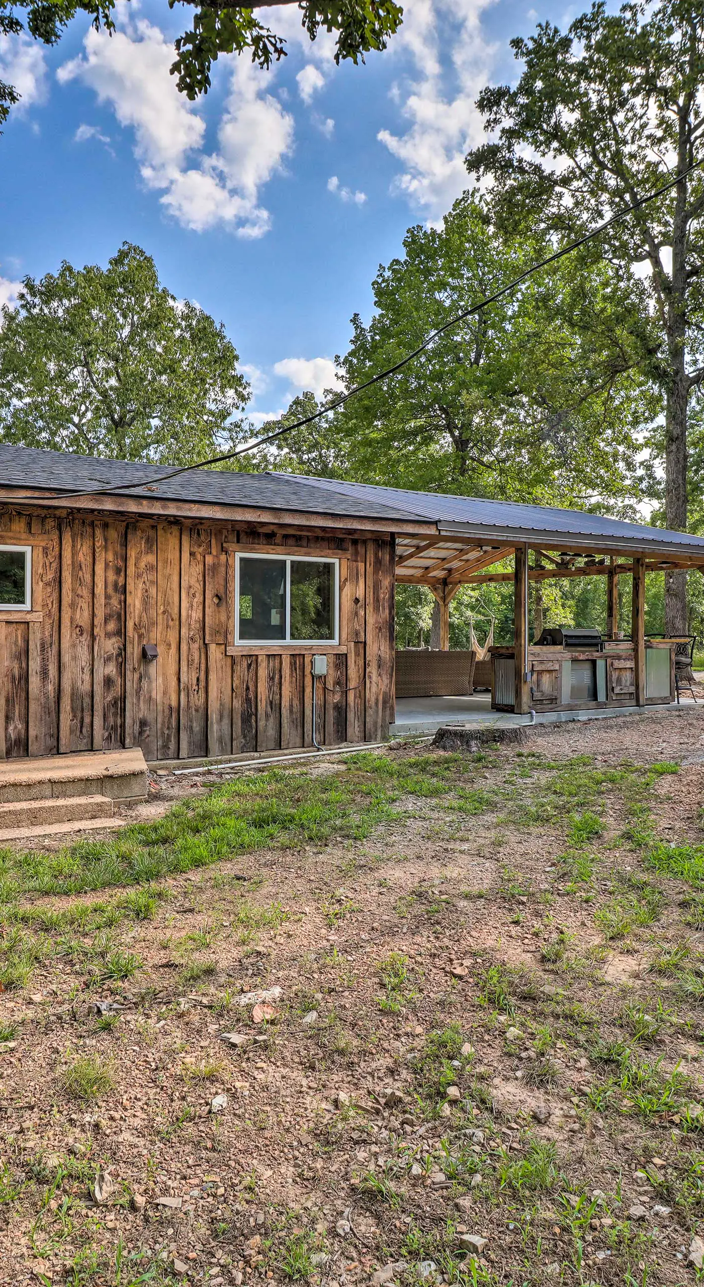Cozy Cabin w/ Backyard Oasis: 11 Mi to Marina
