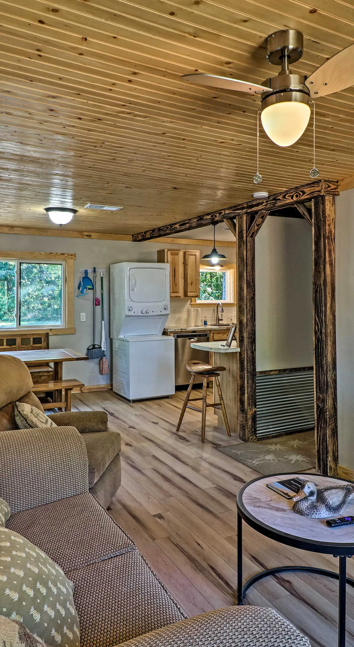 Cozy Cabin w/ Backyard Oasis: 11 Mi to Marina