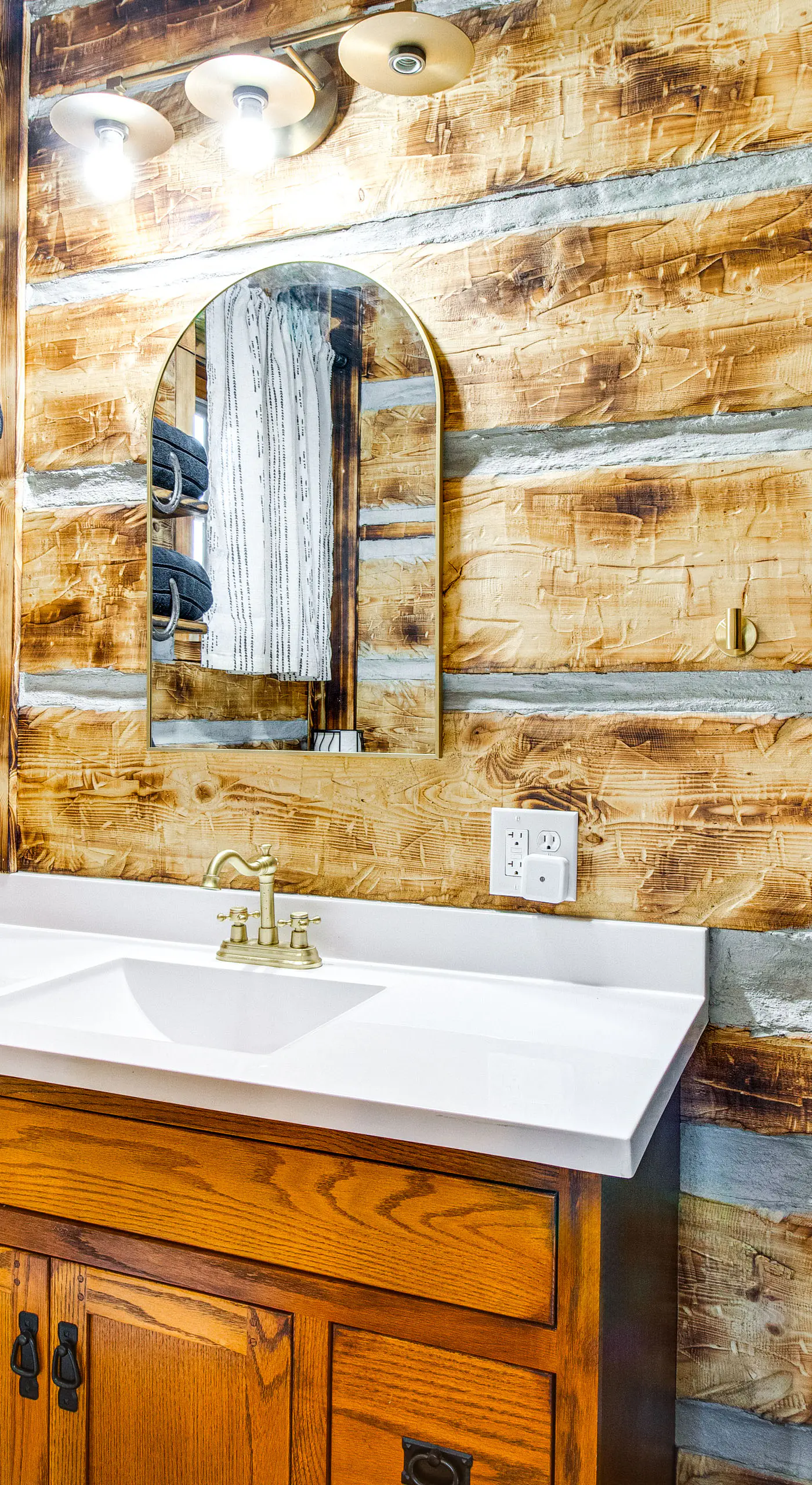 Serene & Cozy Studio Cabin: Walk to Norfork Lake!