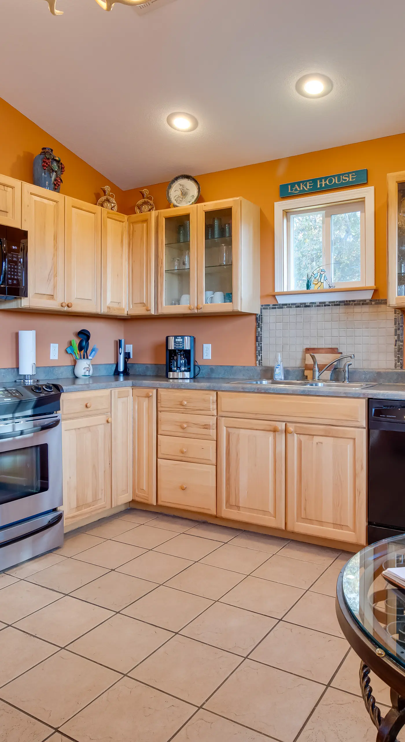 Norfork Lake Home: Game Room, Fire Pit + Views!