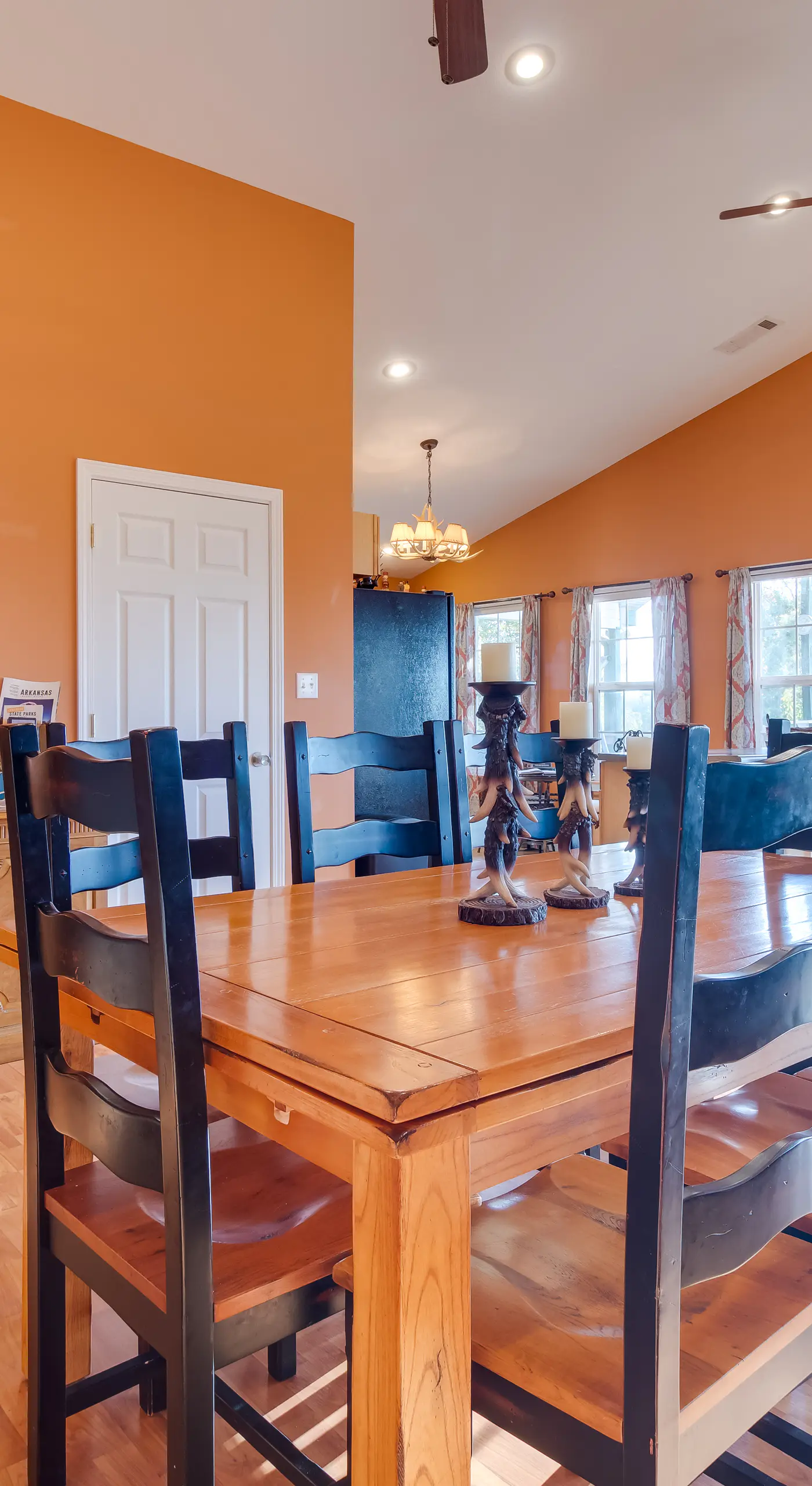 Norfork Lake Home: Game Room, Fire Pit + Views!