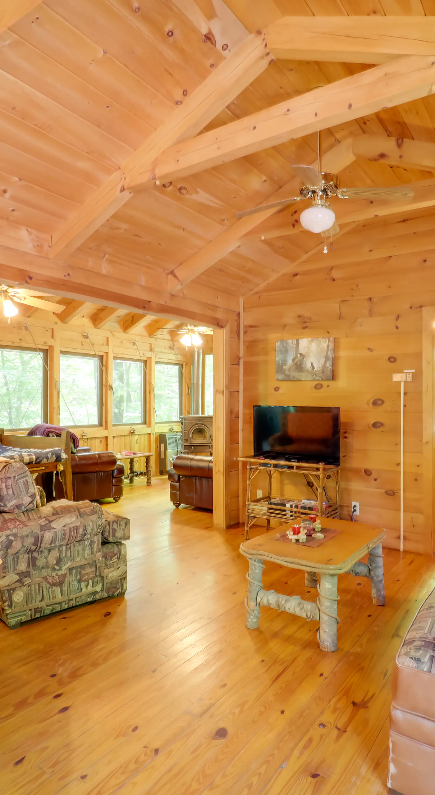 All-Season Sunroom + Hot Tub: Marion Cabin Retreat
