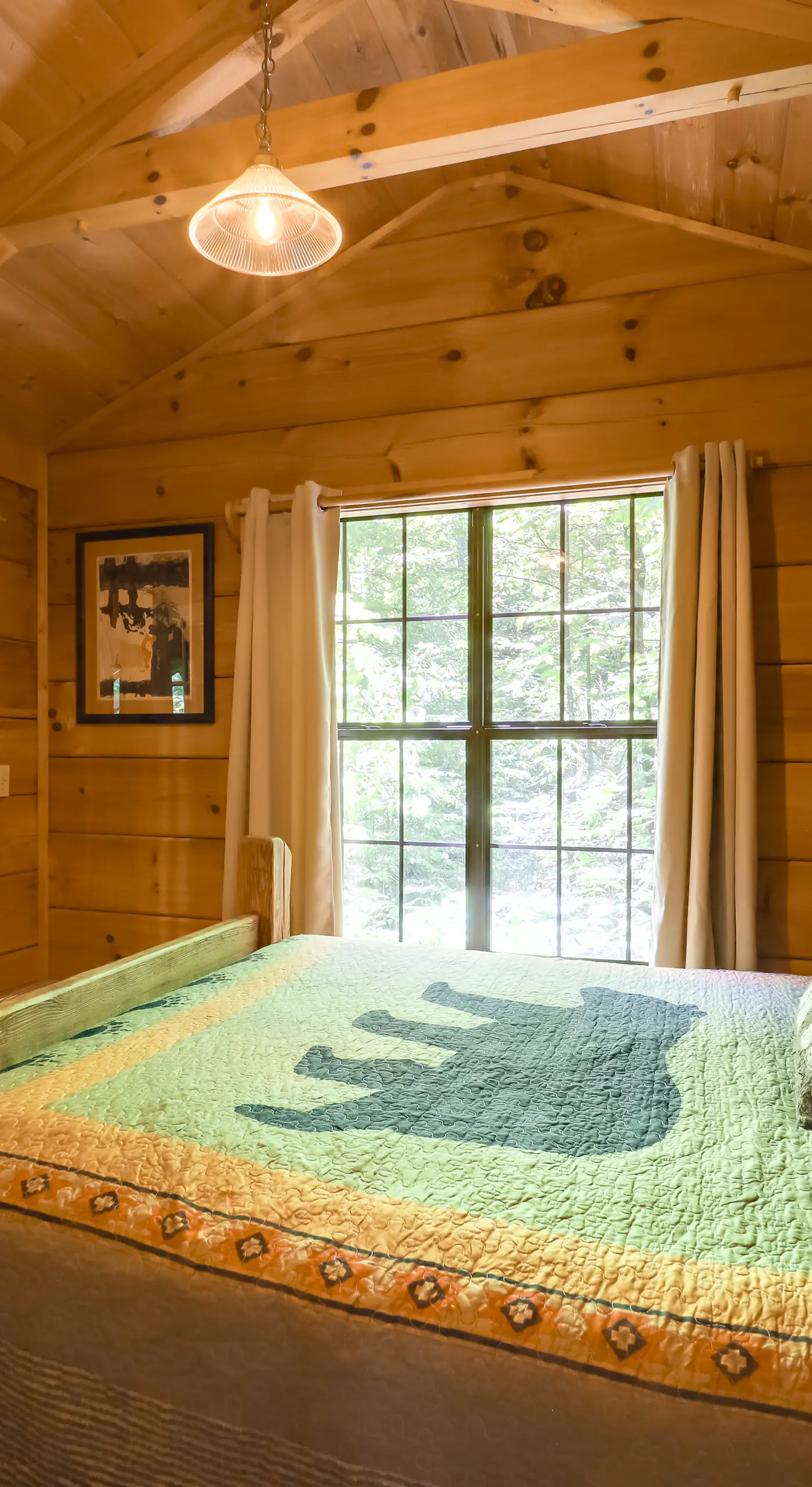 All-Season Sunroom + Hot Tub: Marion Cabin Retreat