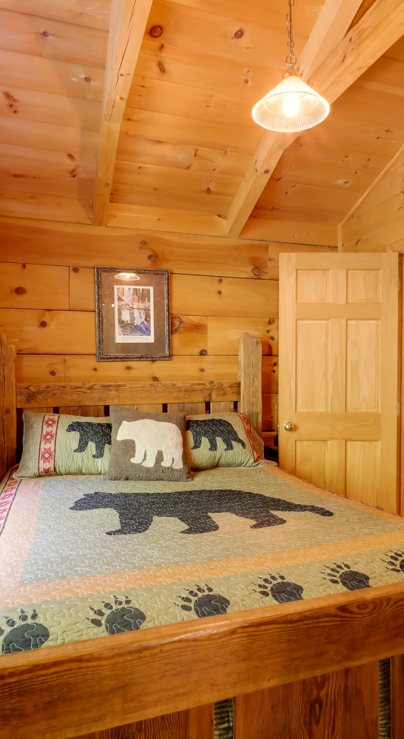 All-Season Sunroom + Hot Tub: Marion Cabin Retreat