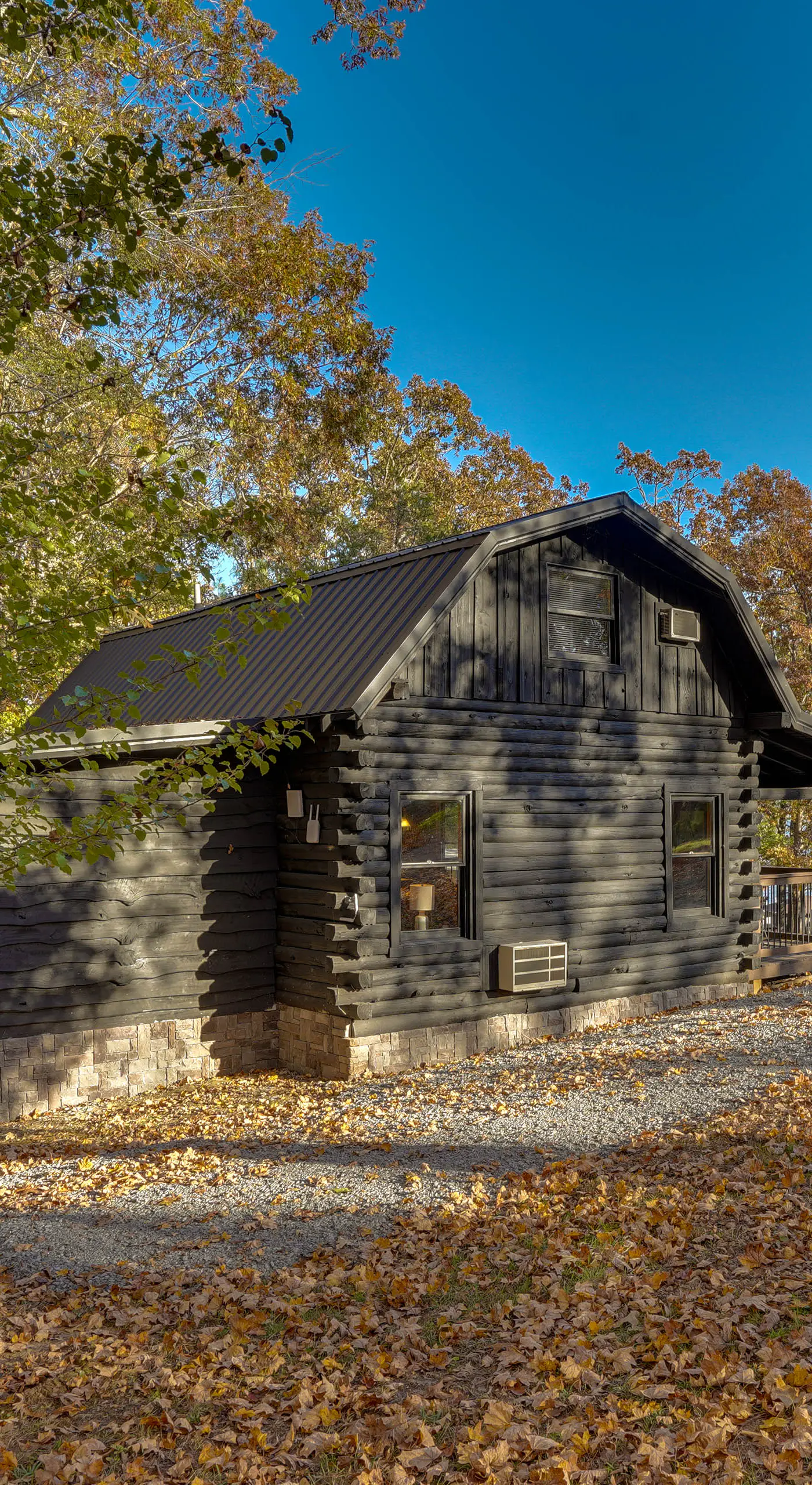 Access to Community Marina! Lake-View Murray Cabin