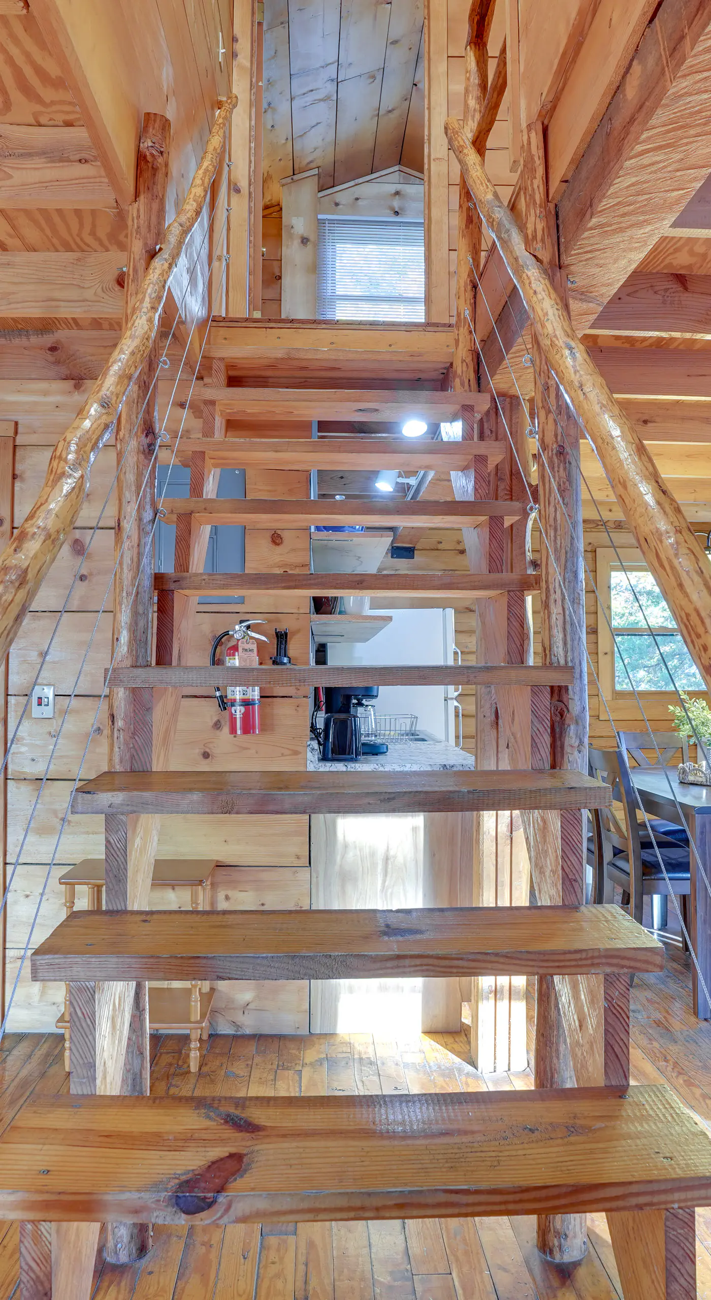 Access to Community Marina! Lake-View Murray Cabin