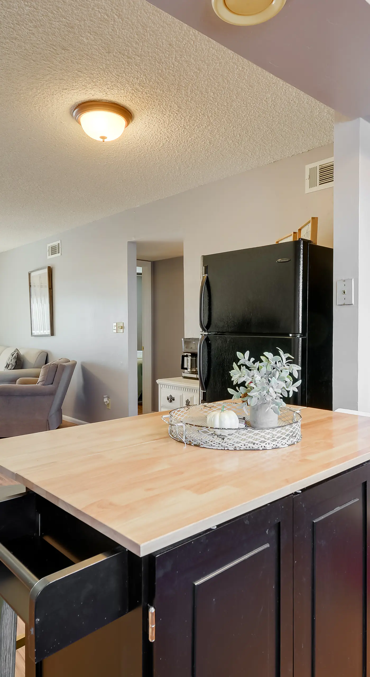 1 Mi to Museum: Pet-Friendly Prescott Condo