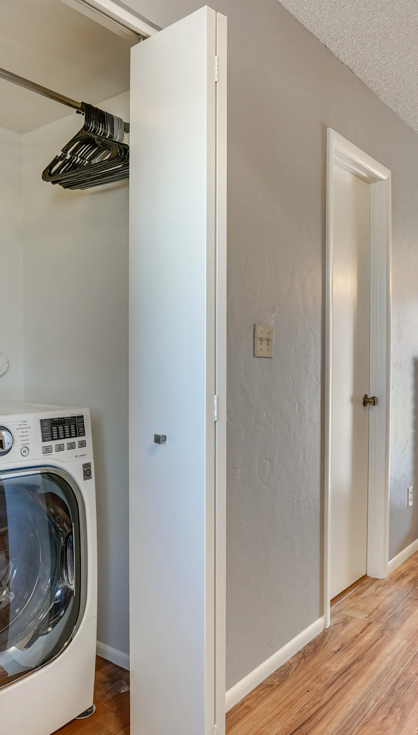 1 Mi to Museum: Pet-Friendly Prescott Condo