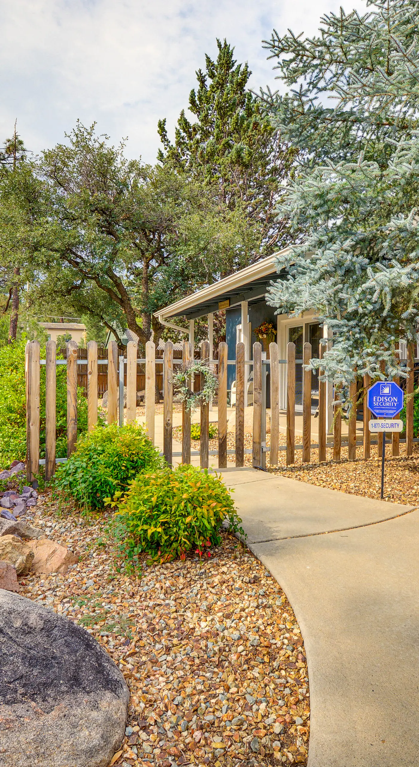 Half-Mi to Dtwn: Updated Home in Prescott!