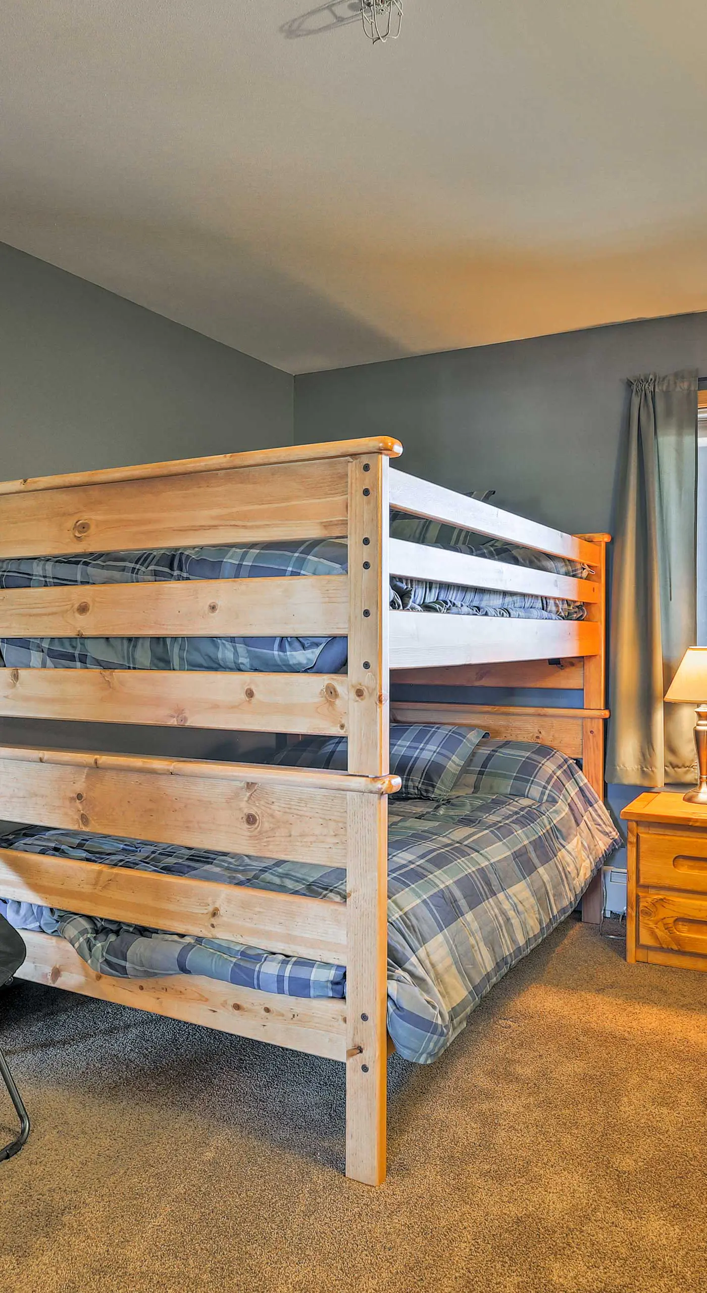 Stunning Mountain Views: Silverthorne Condo!