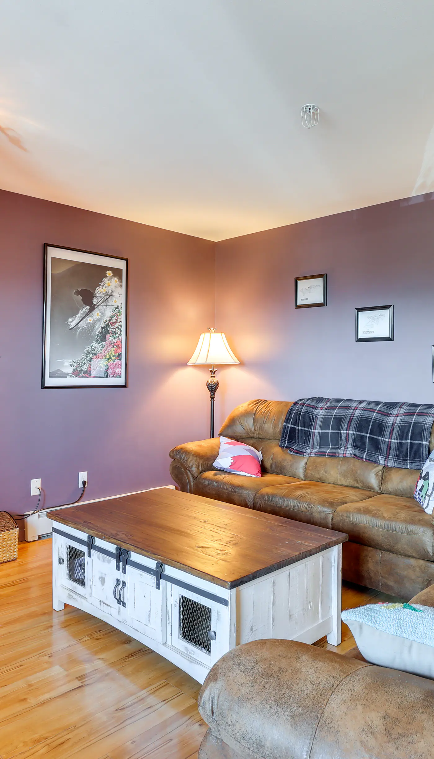 Stunning Mountain Views: Silverthorne Condo!