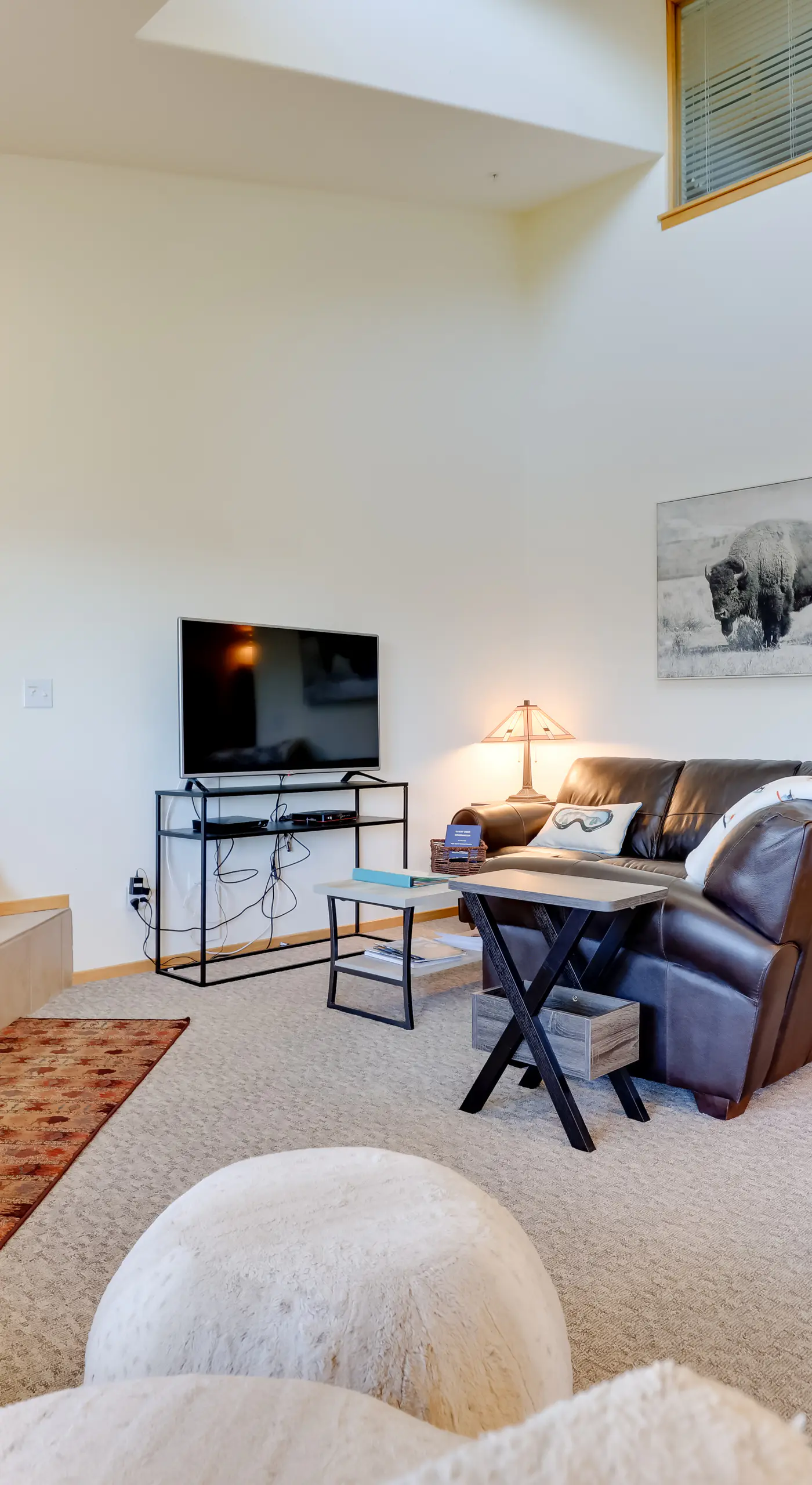 10 Mi to Keystone Slopes: Mtn-View Condo!