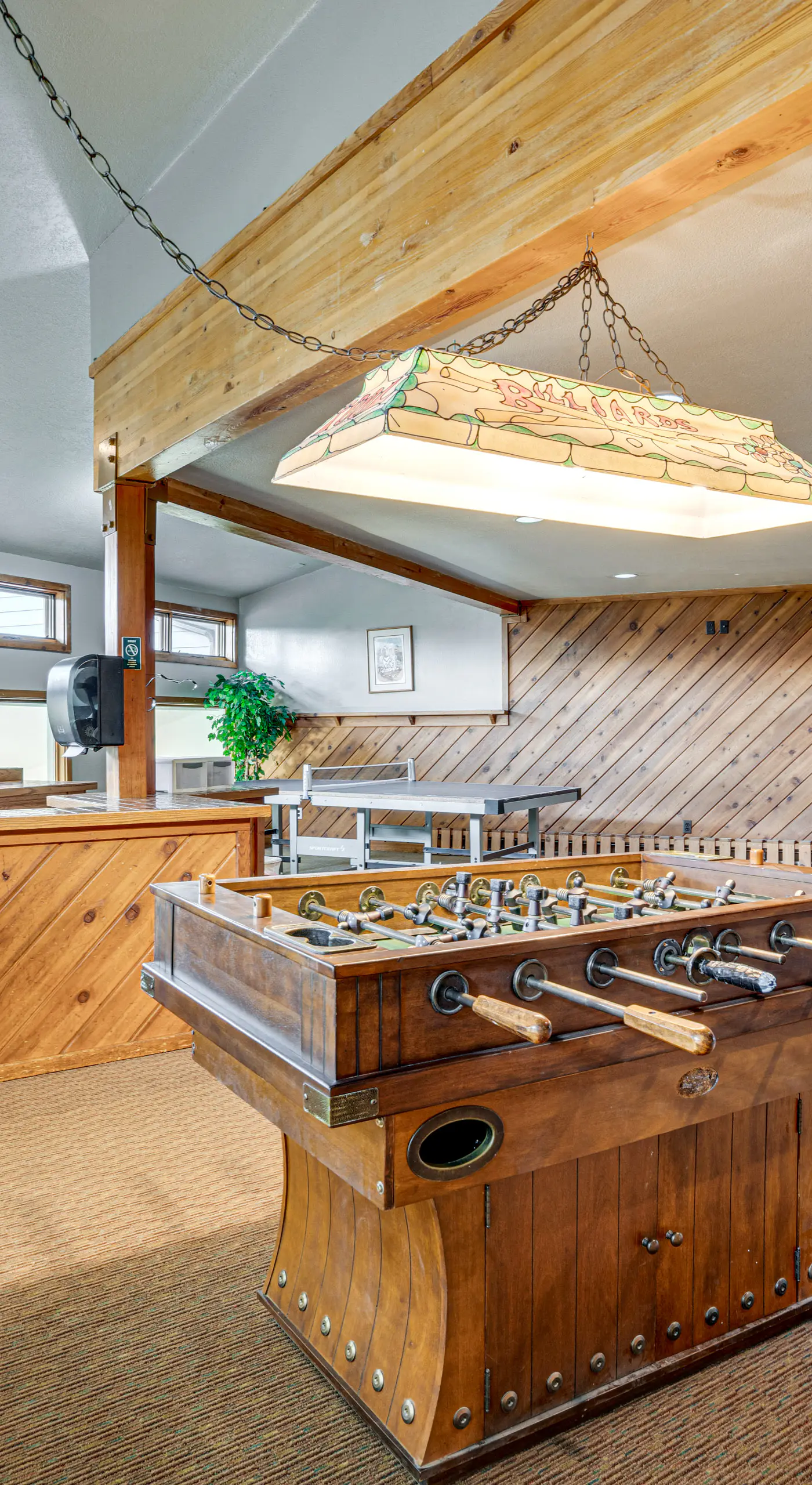 Silverthorne Condo: New Pool & Hot Tub + Fireplace
