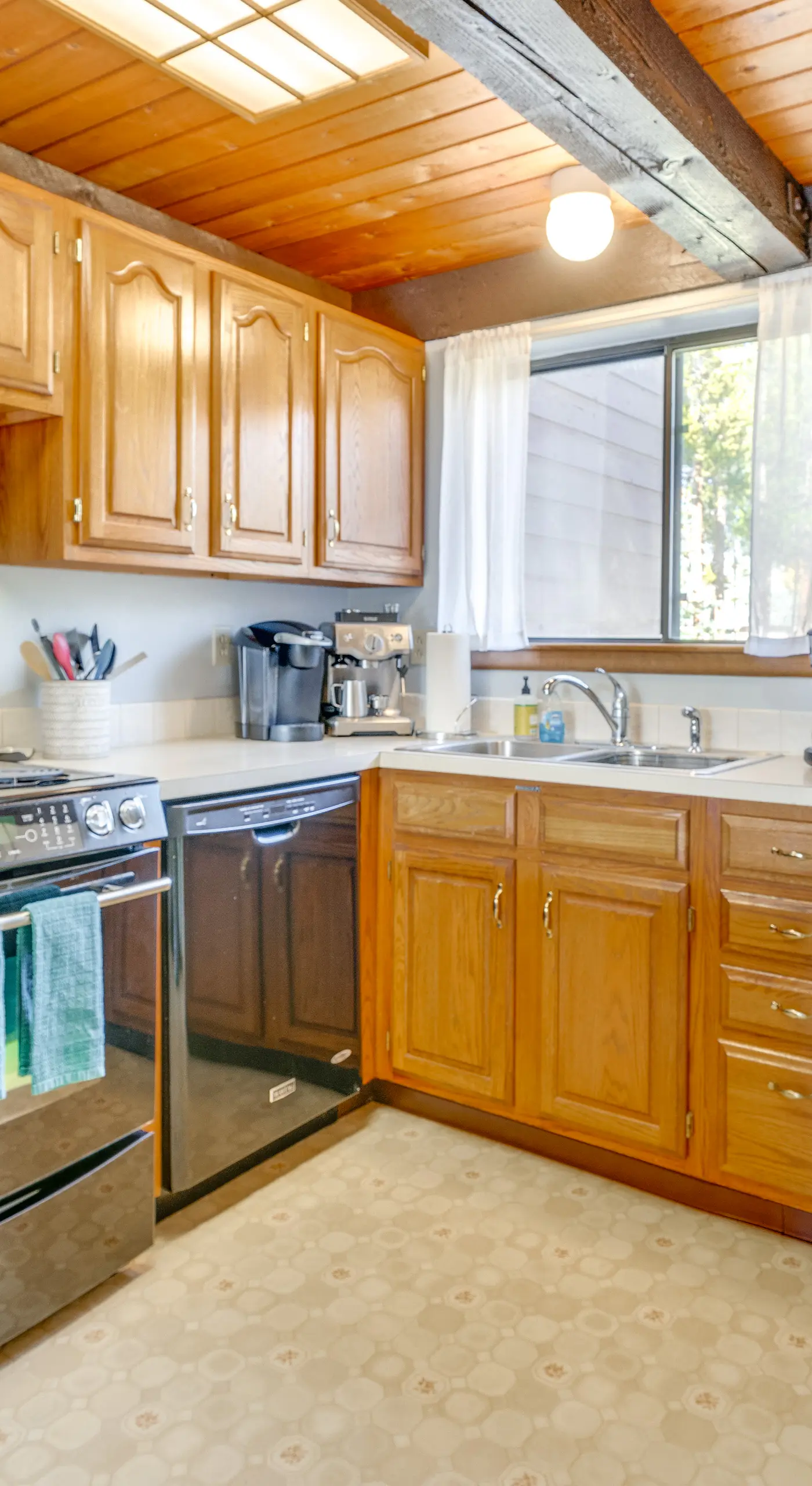 Warm Fraser Townhome w/ Community Amenities!