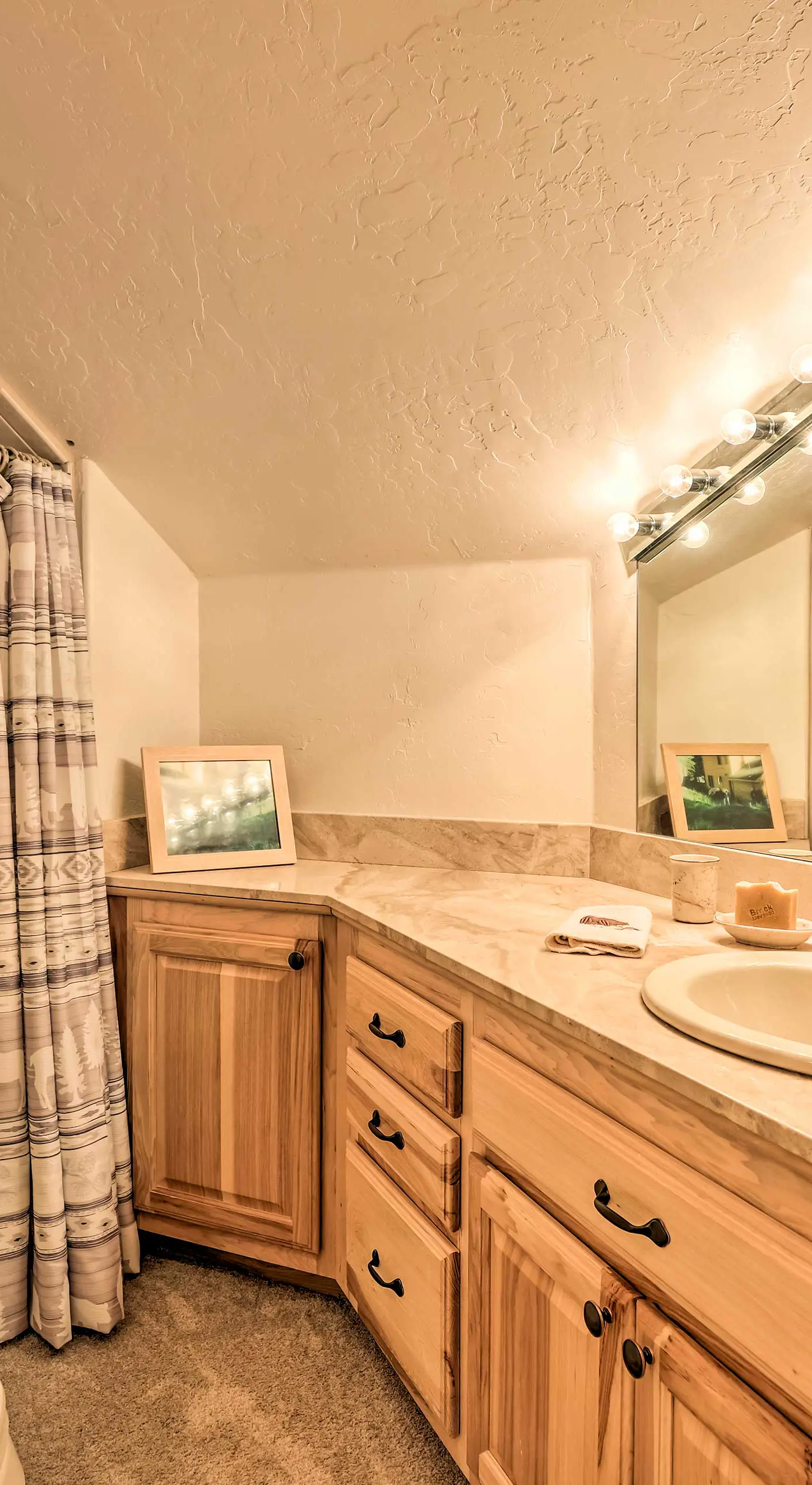 Alpine Escape w/ Mtn Views in Blue River!