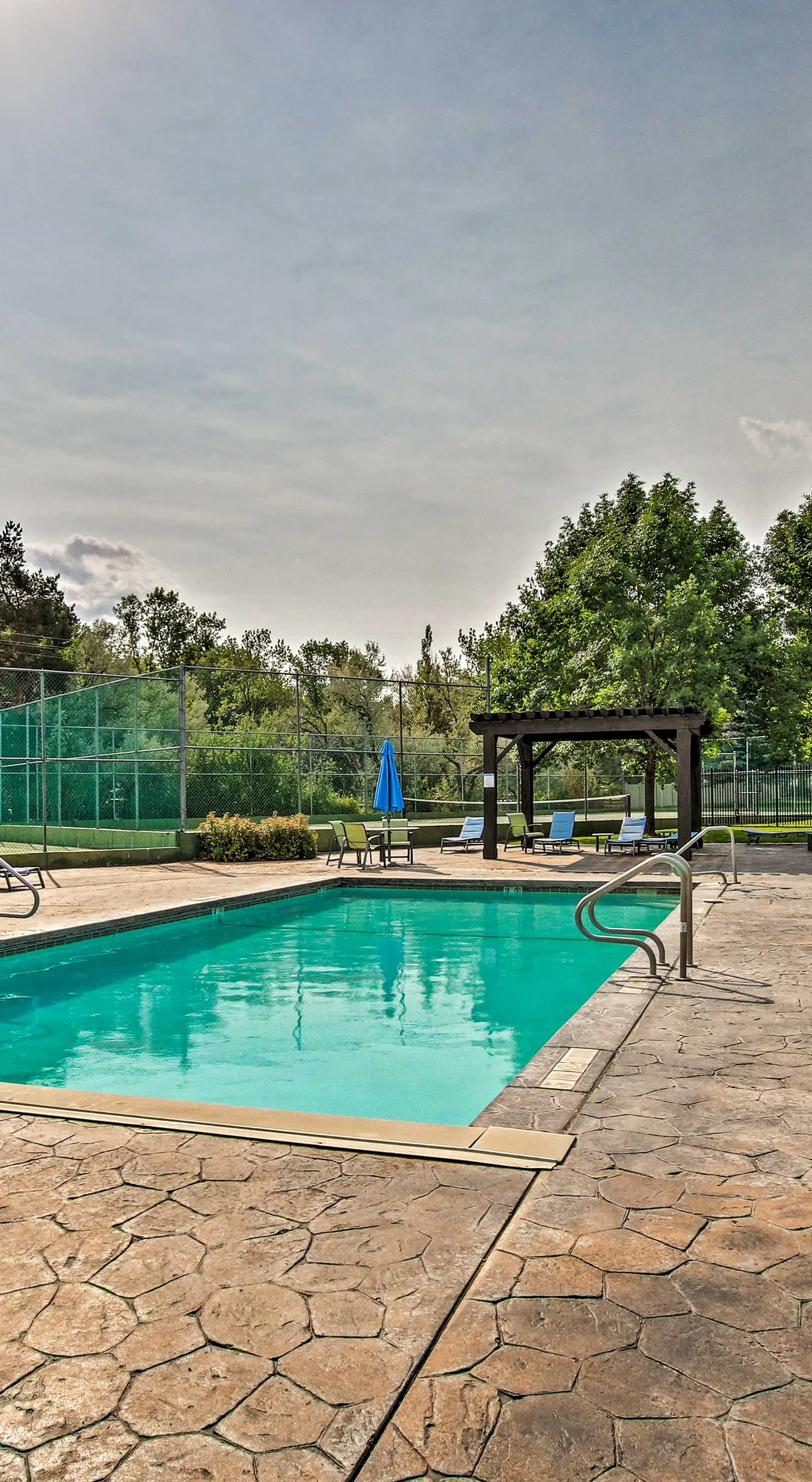 High-End Huntsville Condo w/ Private Hot Tub!