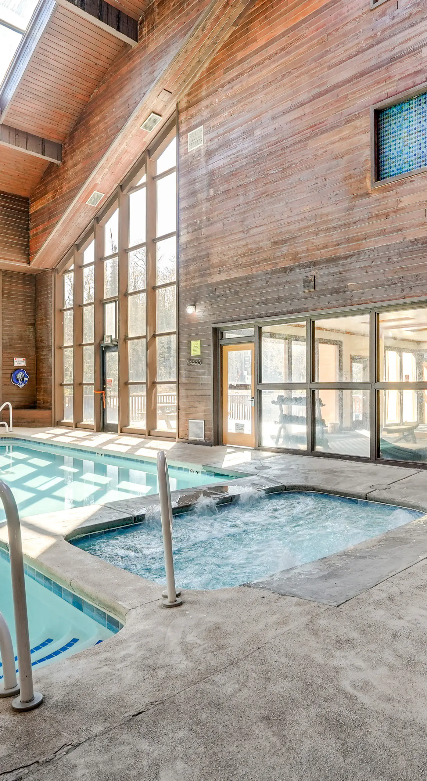 Near Hiking & Biking: Mtn-View Brian Head Studio!