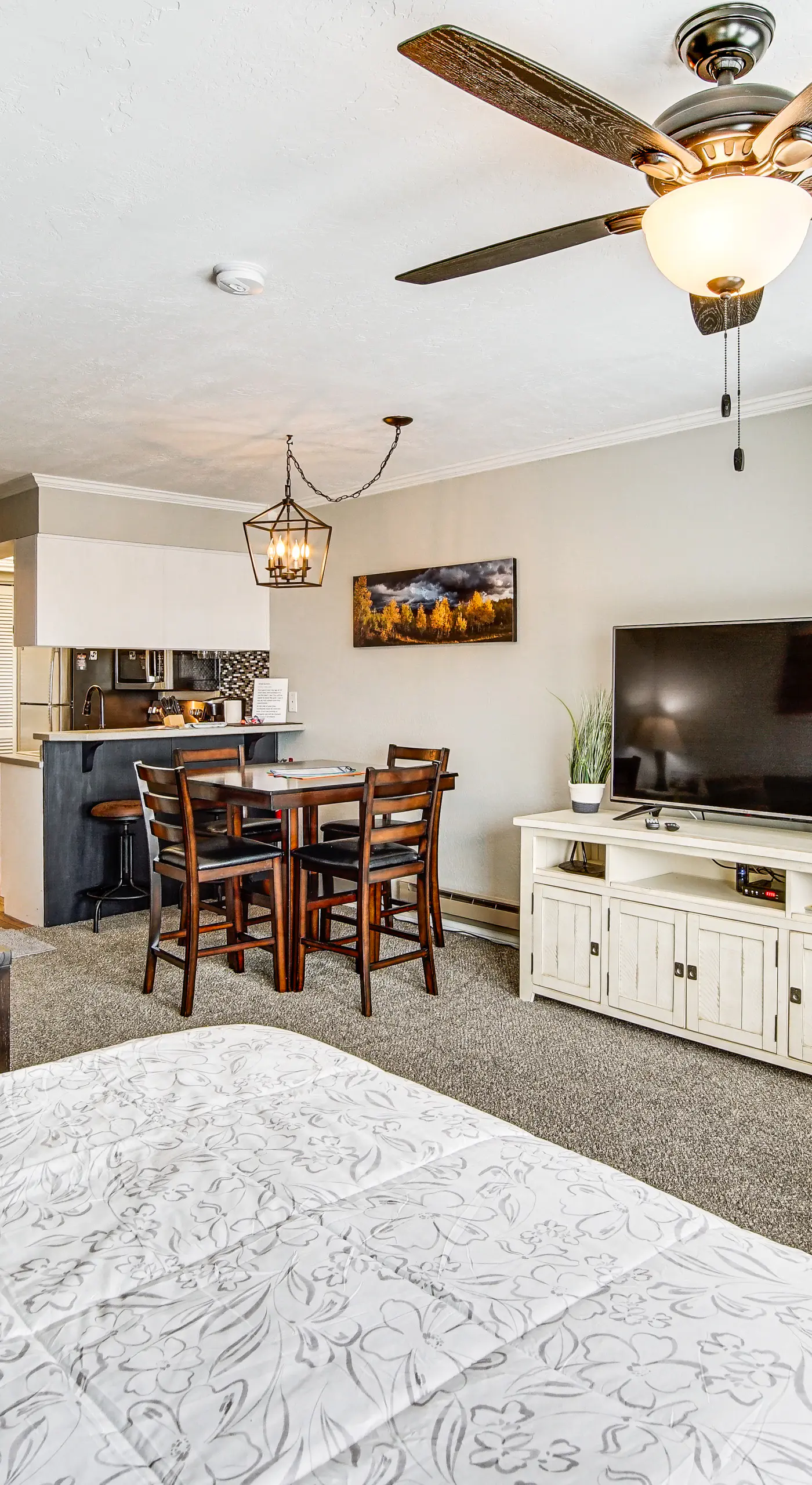 Near Hiking & Biking: Mtn-View Brian Head Studio!