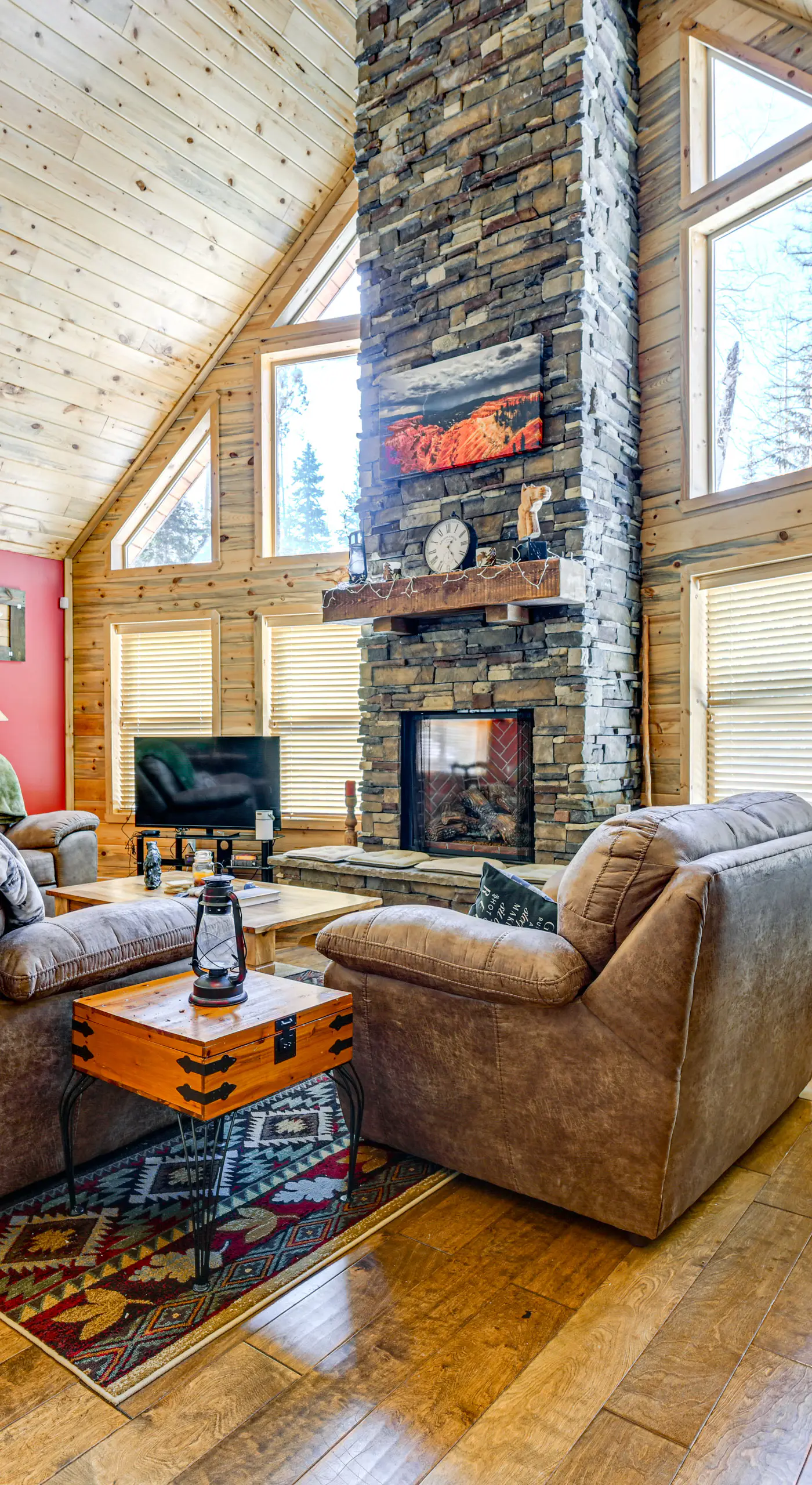 < 1 Mi to Brian Head Resort: Spacious Cabin!