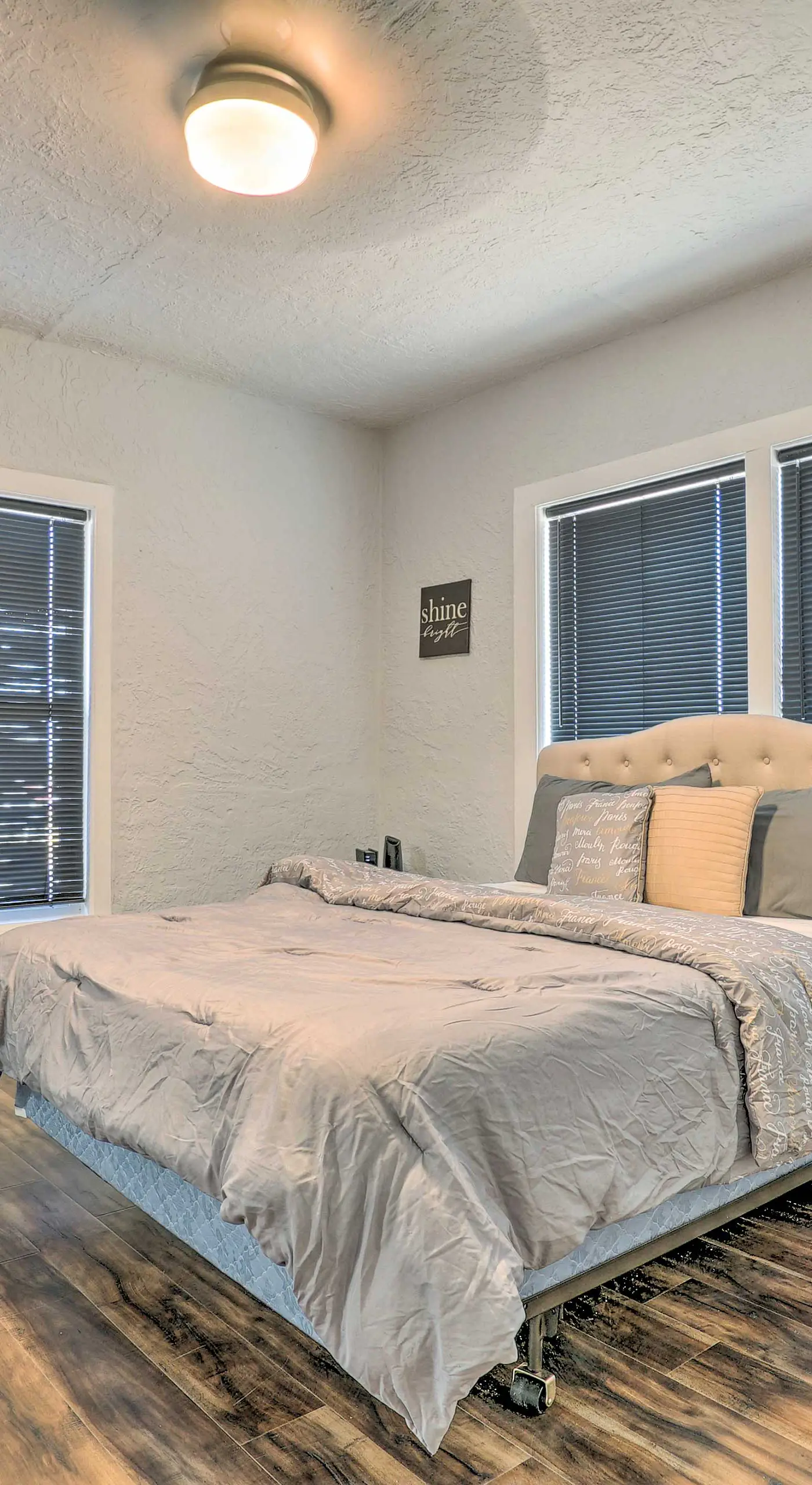 Charming & Quaint El Paso House w/ Backyard!