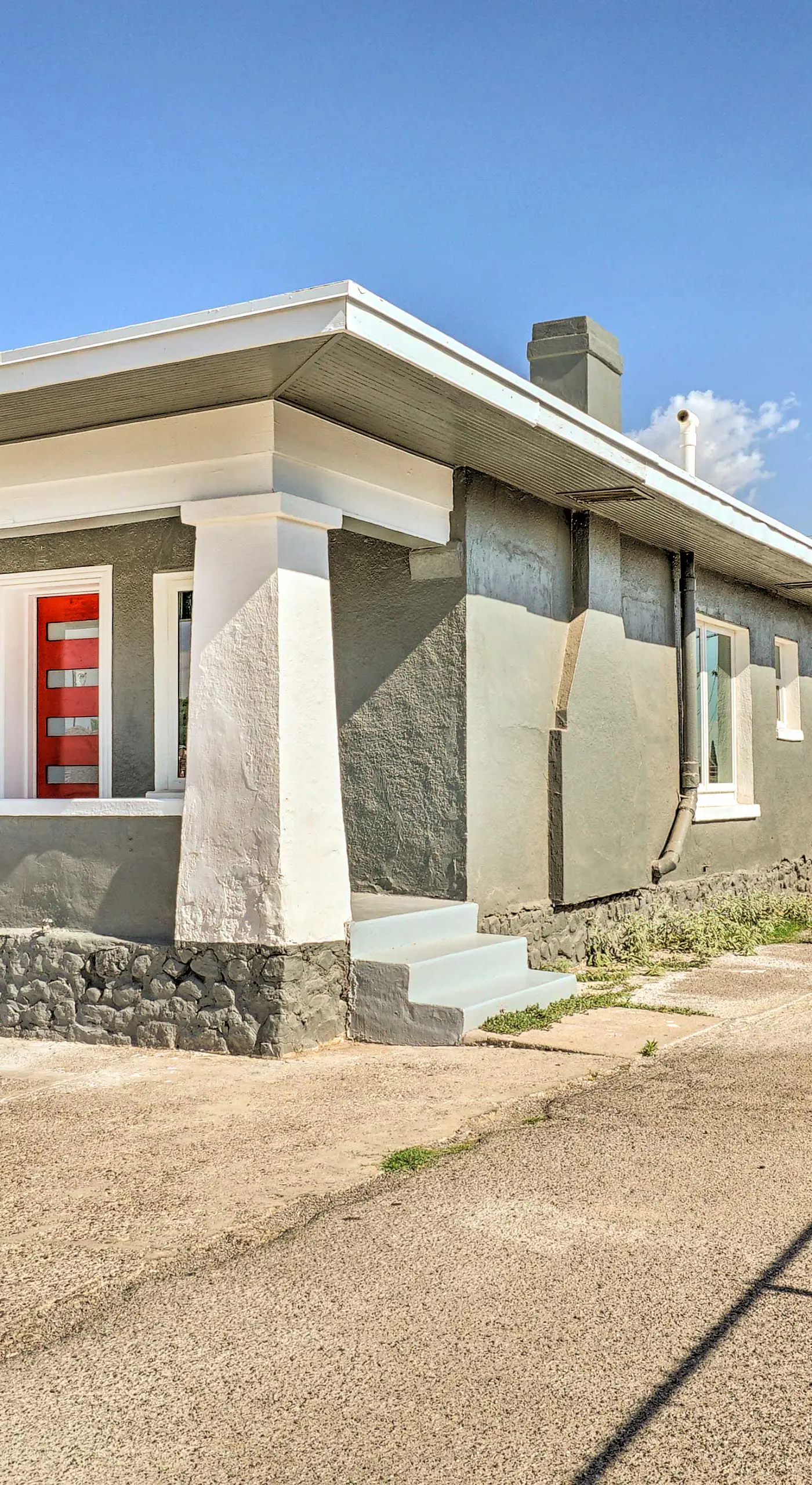 Charming & Quaint El Paso House w/ Backyard!