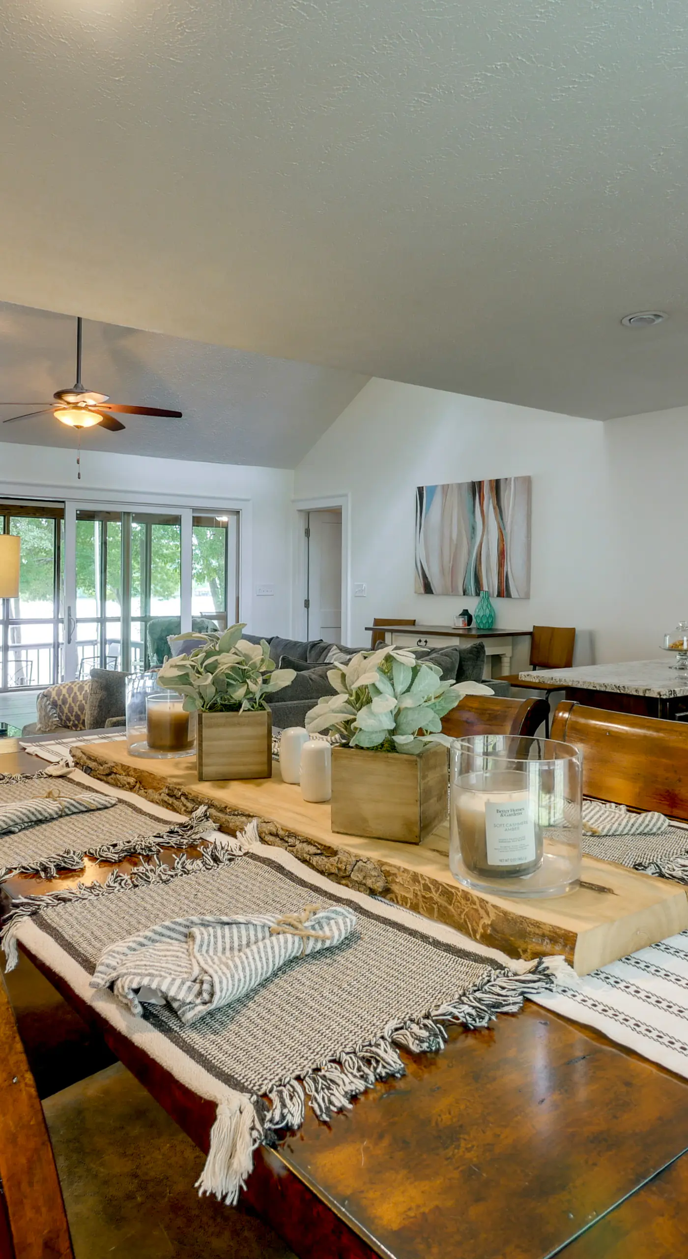 Pet-Friendly Lake Sinclair Home w/ Boat Dock!