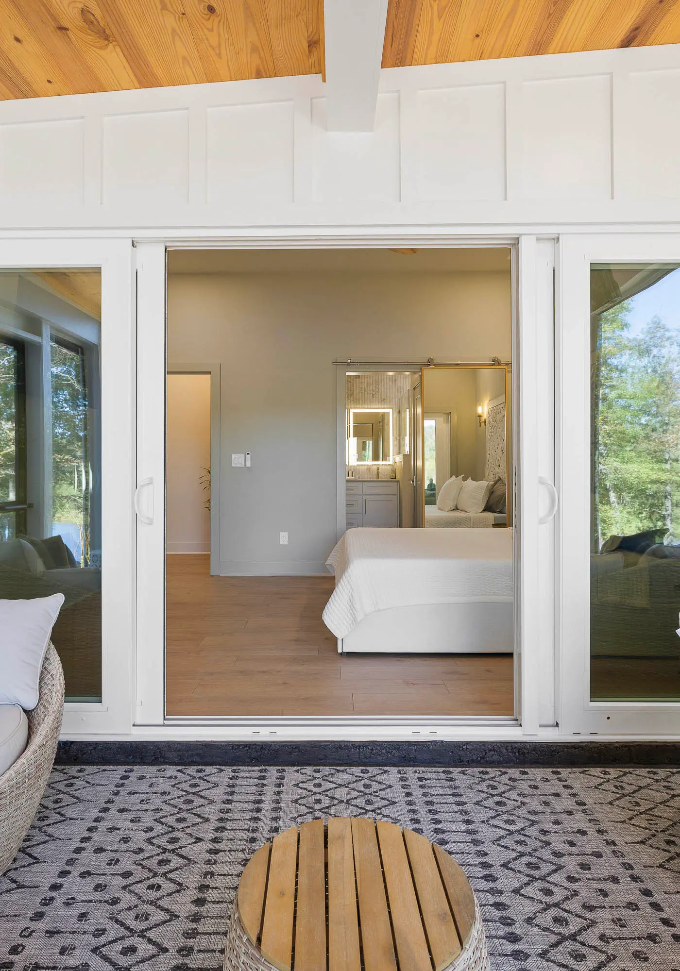 'The Emerald Cove Residence' Lake Oconee Luxury!