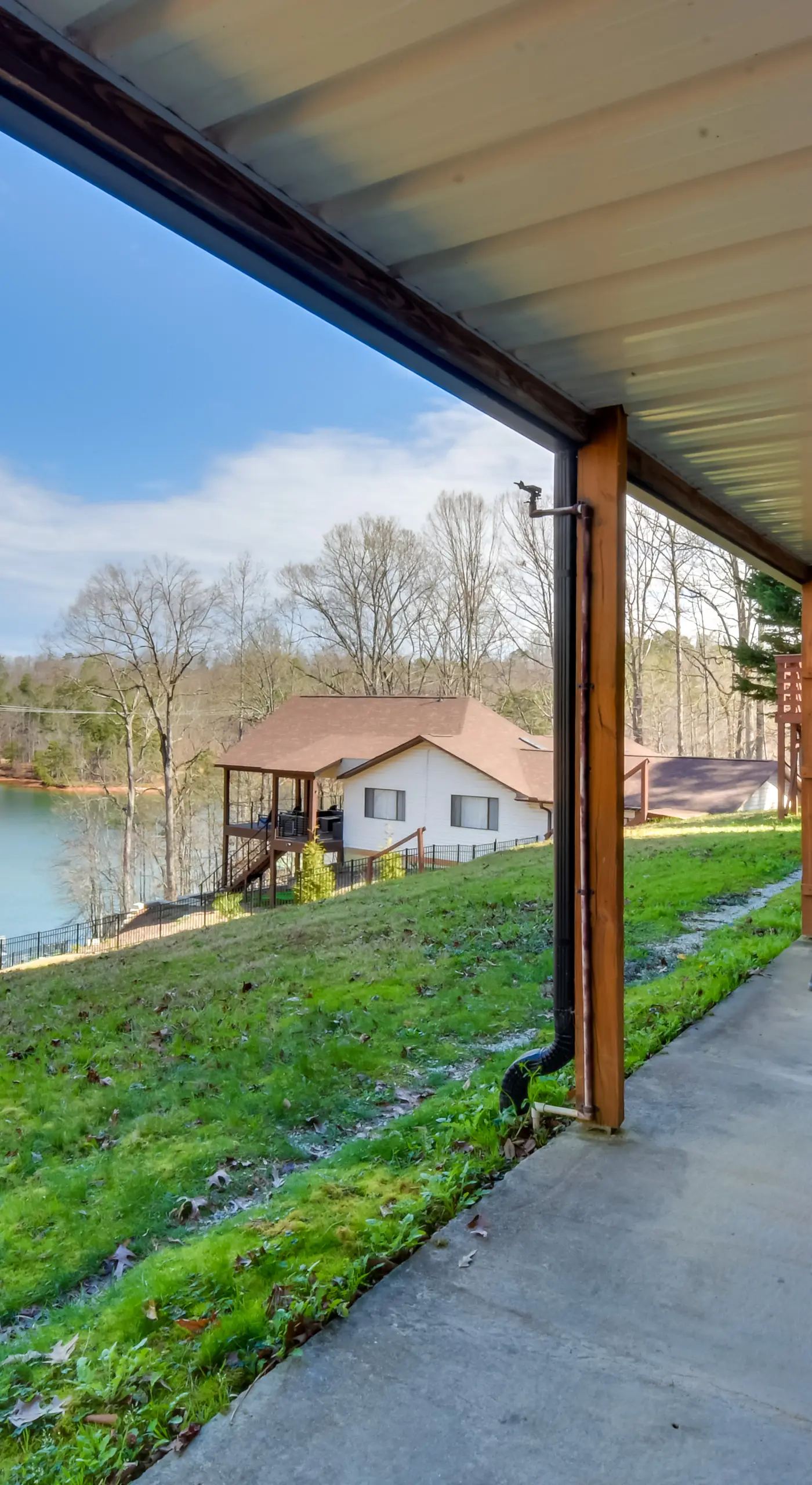 Lake Keowee Gem! Close to Clemson & Hiking Trails