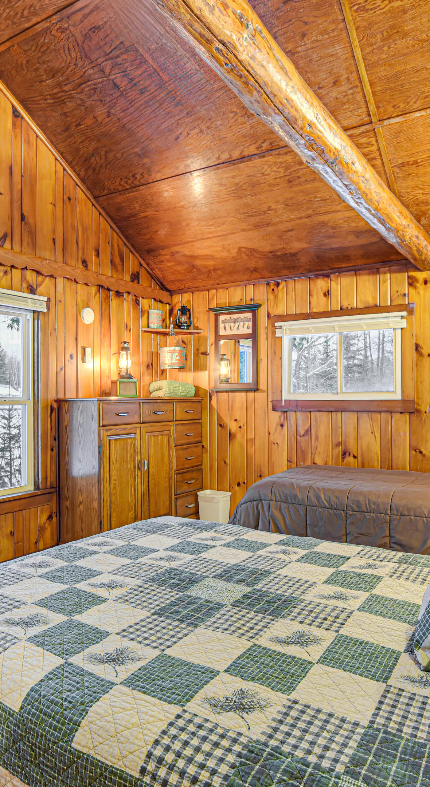 Hayward Retreat on the Chippewa Flowage w/ Dock!